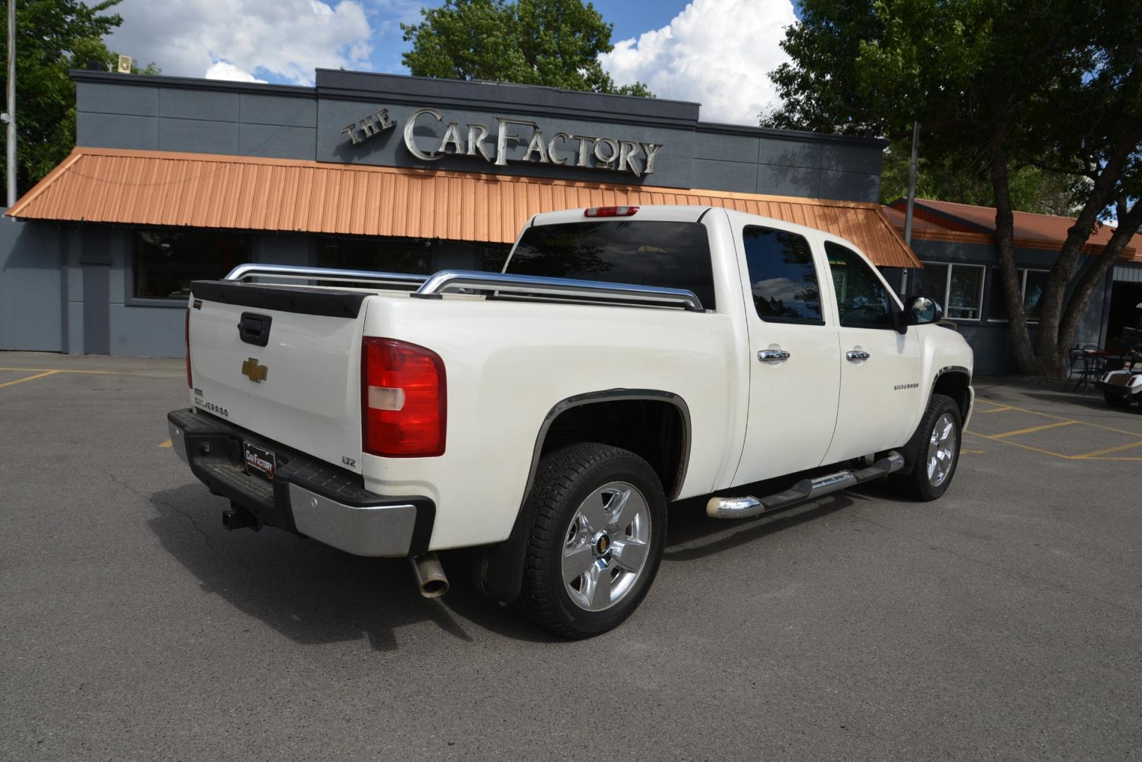 2011 White Diamond /Black Chevrolet Silverado 1500 LTZ Crew Cab 4WD (3GCPKTE31BG) with an 5.3L V8 OHV 16V FFV engine, 4-Speed Automatic transmission, located at 4562 State Avenue, Billings, MT, 59101, (406) 896-9833, 45.769516, -108.526772 - Your looking at a 2011 Chevrolet Silverado 1500 Crew Cab LTZ with a 5 .75 foot Bed With a 5.3 Liter V8 and 6 Speed Automatic Heavy Duty Transmission , Stabilitrac, Traction Control, Anti-lock brakes, Tow Package, 4 Wheel Drive Features include LTZ Package Z71 Package Leather interior with afte - Photo#3