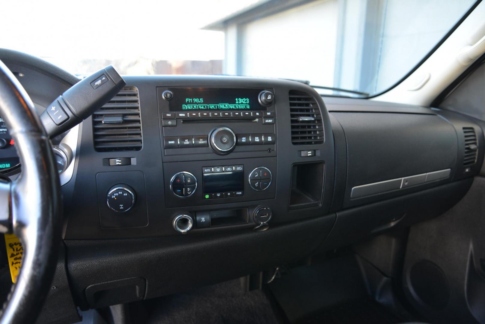 2011 Summit White /Ebony Chevrolet Silverado 1500 LT Ext. Cab 4WD (1GCRKSE37BZ) with an 5.3L V8 OHV 16V FFV engine, 6-Speed Automatic transmission, located at 4562 State Avenue, Billings, MT, 59101, (406) 896-9833, 45.769516, -108.526772 - 2011 Chevy Silverado 1500 LT 4x4 This Chevy is a 2 owner truck. There are no accidents recorded on the history report , the report has multiple service records notated . The Silverado runs and drives nicely. The Interior and exterior are clean. The 18 Inch Yokohama Geolander Tires are in good sha - Photo#16