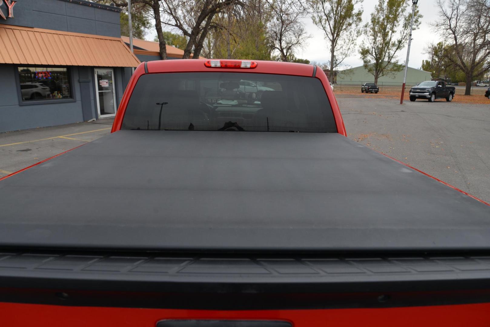 2012 Red /Gray leather Chevrolet Silverado 1500 LTZ Crew Cab 4WD (3GCPKTE70CG) with an 5.3L V8 OHV 16V FFV engine, 6-Speed Automatic transmission, located at 4562 State Avenue, Billings, MT, 59101, (406) 896-9833, 45.769516, -108.526772 - 2012 Chevrolet Silverado 1500 LTZ Crew Cab 4WD - Very clean! 5.3L V8 OHV 16V FFV Engine - 6-Speed Automatic Transmission - Z71 - 4WD - 155,529 miles LTZ Plus package - dual zone climate control - tilt wheel - cruise control - Bose audio with steering wheel controls - power windows and door loc - Photo#7