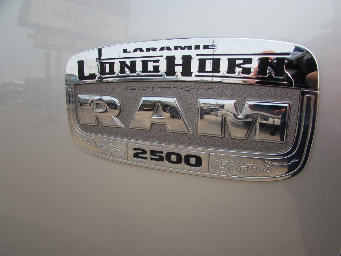 2012 Silver /Saddle leather Dodge Ram 2500 Laramie Longhorn Edition Mega Cab SWB 4WD (3C6TD5PT6CG) with an 5.7L V8 OHV 16V engine, 6-Speed Automatic transmission, located at 4562 State Avenue, Billings, MT, 59101, (406) 896-9833, 45.769516, -108.526772 - Photo#9