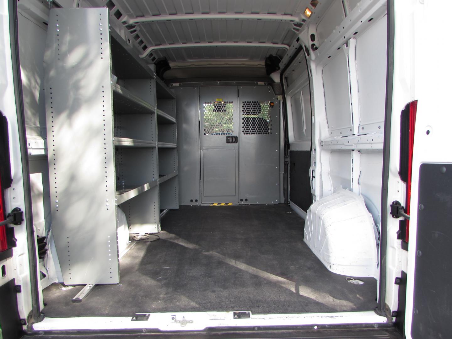 2020 White /Gray RAM Promaster 1500 High Roof Tradesman 136-in. WB (3C6TRVBG9LE) with an 3.6L V6 engine, 6A transmission, located at 4562 State Avenue, Billings, MT, 59101, (406) 896-9833, 45.769516, -108.526772 - Photo#11