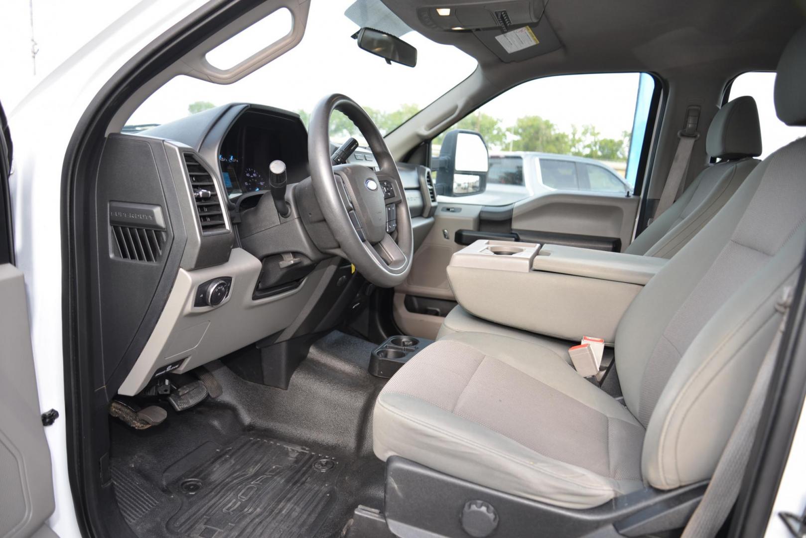 2018 Oxford White /Medium Earth Gray Ford F-250 SD Service Body Crew Cab 4WD (1FD7W2B66JE) with an 6.2L V8 OHV 16V engine, 6A transmission, located at 4562 State Avenue, Billings, MT, 59101, (406) 896-9833, 45.769516, -108.526772 - 2018 Ford F-250 Crew Cab 4x4 with a Reading Service Body Vin # 1FD7W2B66JEC48991 Miles: 128,227 Exterior Color: Oxford White Interior Color: Medium Earth Gray The Ford is a Low Mileage 1 owner Montana truck with no accidents reported on the History Report. It has been Inspected and Serviced - Photo#21