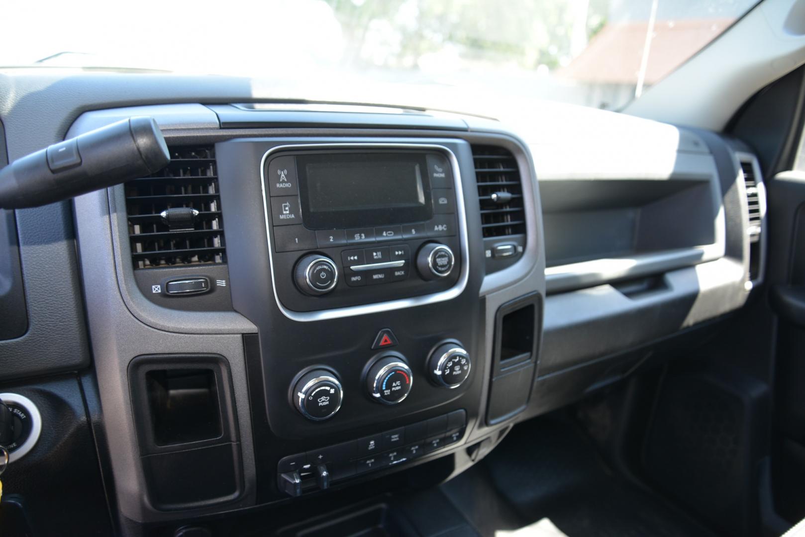 2018 White /Gray RAM 3500 Service Body Crew Cab 4WD (3C7WR9CJ9JG) with an 6.4L Heavy Duty Hemi V8 engine, 6 speed automatic transmission, located at 4562 State Avenue, Billings, MT, 59101, (406) 896-9833, 45.769516, -108.526772 - 2018 Ram 3500 Tradesman Crew Cab 4WD - Service Body - Extremely Clean! 6.4L Heavy Duty Hemi V8 Engine - 6 speed Automatic Transmission - 4WD - Knapheide Steel Service Body - Montana One owner - 102,468 miles - Extremely clean! Tradesman package - air conditioning - tilt wheel - cruise control - Photo#23