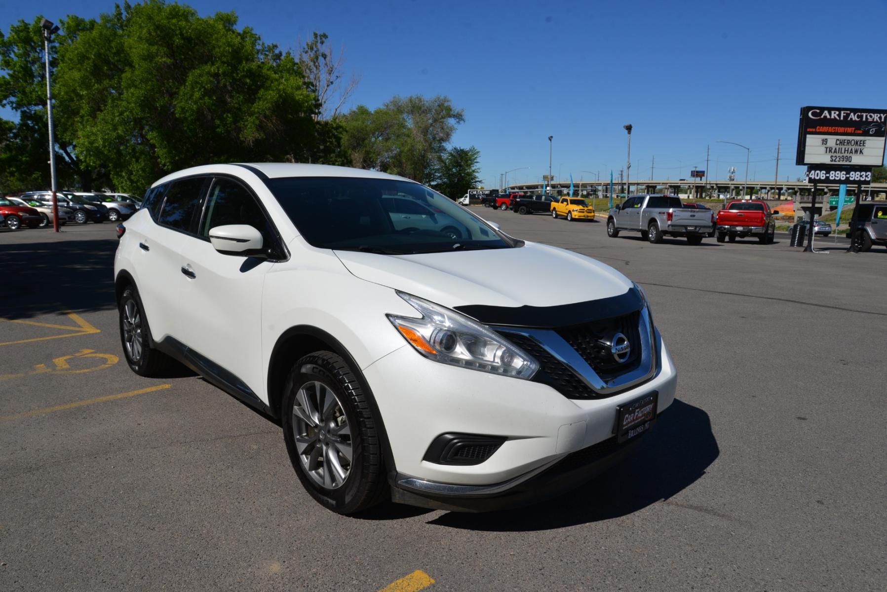 2017 White /Black Nissan Murano (5N1AZ2MH1HN) with an 3.5L V6 engine, Automatic transmission, located at 4562 State Avenue, Billings, MT, 59101, (406) 896-9833, 45.769516, -108.526772 - 2017 Nissan Murano All Wheel Drive with a 3.5 liter V6, automatic transmission ,5280 pound GVWR Features include Premium Pearl White Color, 7 inch Screen with Sirius XM Radio, Bluetooth, CD Player and Rear View Camera, Stereo Control in the steering wheel, first and second row curtain air - Photo #2