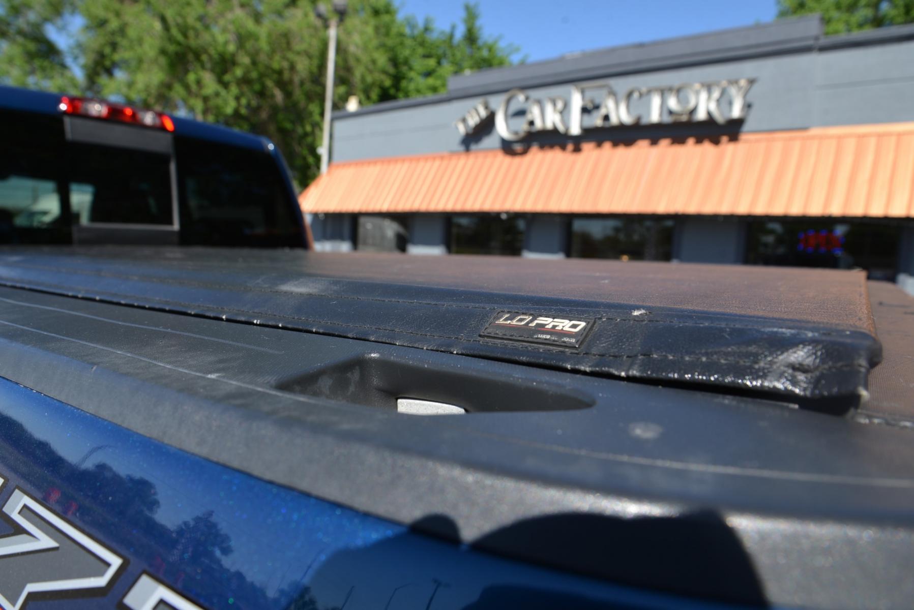 2015 Blue /dark charcoal Chevrolet Silverado 2500HD LTZ Z71 (1GC1KWEGXFF) with an 6.0L Duramax engine, Automatic transmission, located at 4562 State Avenue, Billings, MT, 59101, (406) 896-9833, 45.769516, -108.526772 - Photo #5