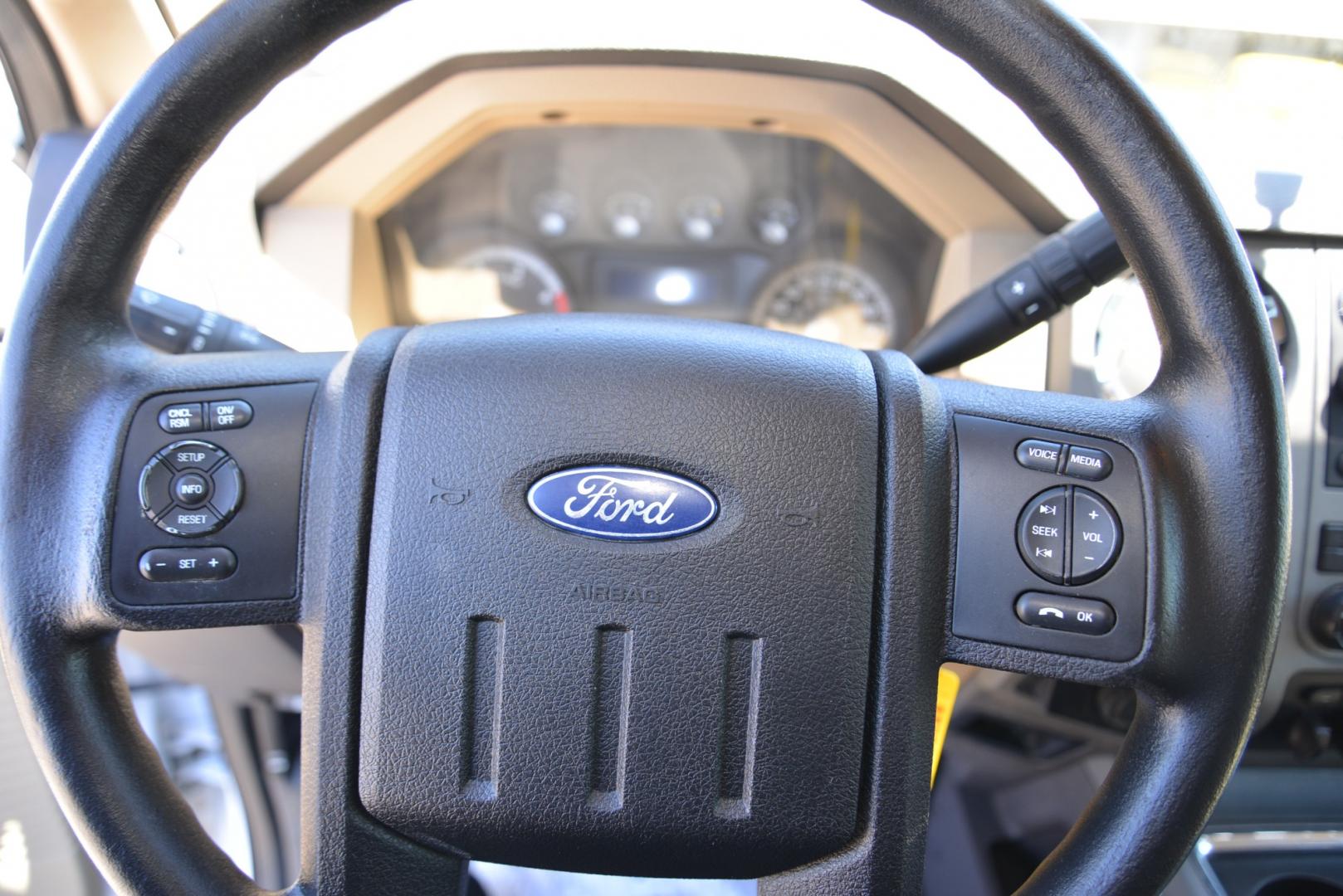 2012 White /Tan Ford F-250 SD XLT (1FT7W2BT2CE) with an 6.7L Power Stroke v8 engine, 6 speed automatic transmission, located at 4562 State Avenue, Billings, MT, 59101, (406) 896-9833, 45.769516, -108.526772 - Photo#17