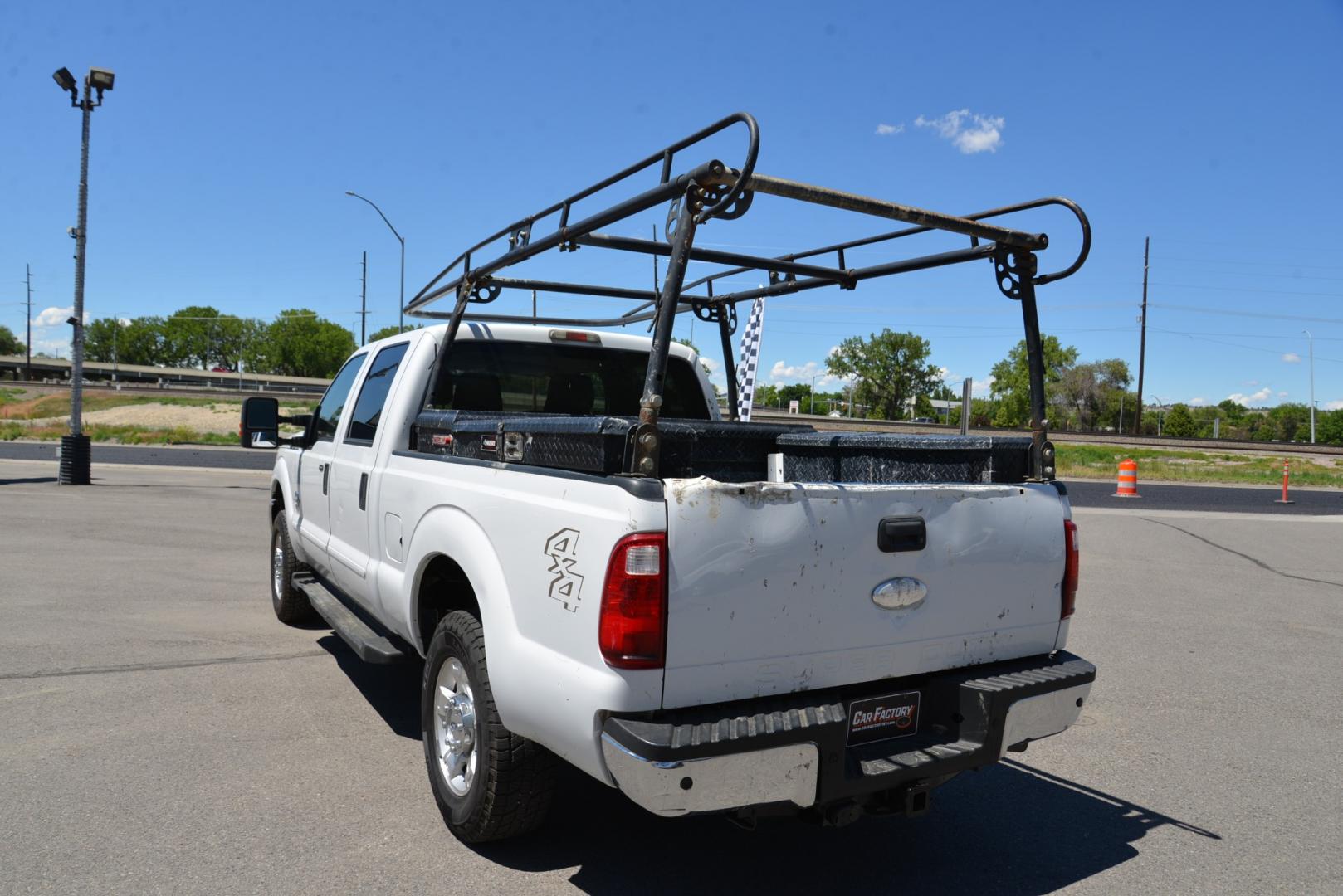 2012 White /Tan Ford F-250 SD XLT (1FT7W2BT2CE) with an 6.7L Power Stroke v8 engine, 6 speed automatic transmission, located at 4562 State Avenue, Billings, MT, 59101, (406) 896-9833, 45.769516, -108.526772 - Photo#3