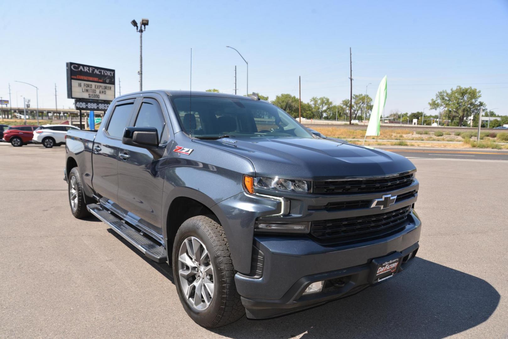 2021 Grey /Black Chevrolet Silverado 1500 RST (1GCUYEET1MZ) with an 3.0L Duramax Diesel engine, 10 Speed Automatic transmission, located at 4562 State Avenue, Billings, MT, 59101, (406) 896-9833, 45.769516, -108.526772 - Photo#5