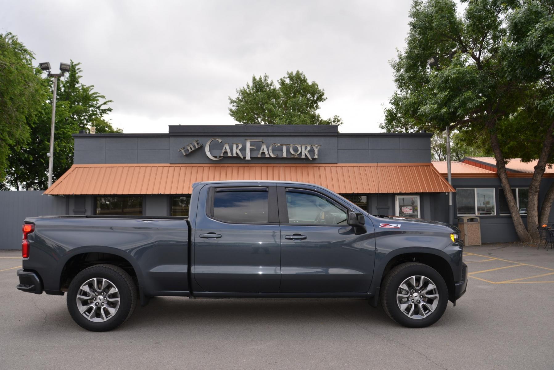 2021 Grey /Black Chevrolet Silverado 1500 RST (1GCUYEET1MZ) with an 3.0L Duramax Diesel engine, 10 Speed Automatic transmission, located at 4562 State Avenue, Billings, MT, 59101, (406) 896-9833, 45.769516, -108.526772 - 2021 Chevy 1500 crew cab 4x4, RST with a 3 Liter Duramax engine, 10 speed Automatic , 3 23 rear axle, 7000 Pound Gvwr, with only 30.081 Miles Features include: All star Edition Z71 package Convenience Package Large 8 inch touch screen Chevy mylink Infotainment with Sirius XM , Bluetooth, wit - Photo #5