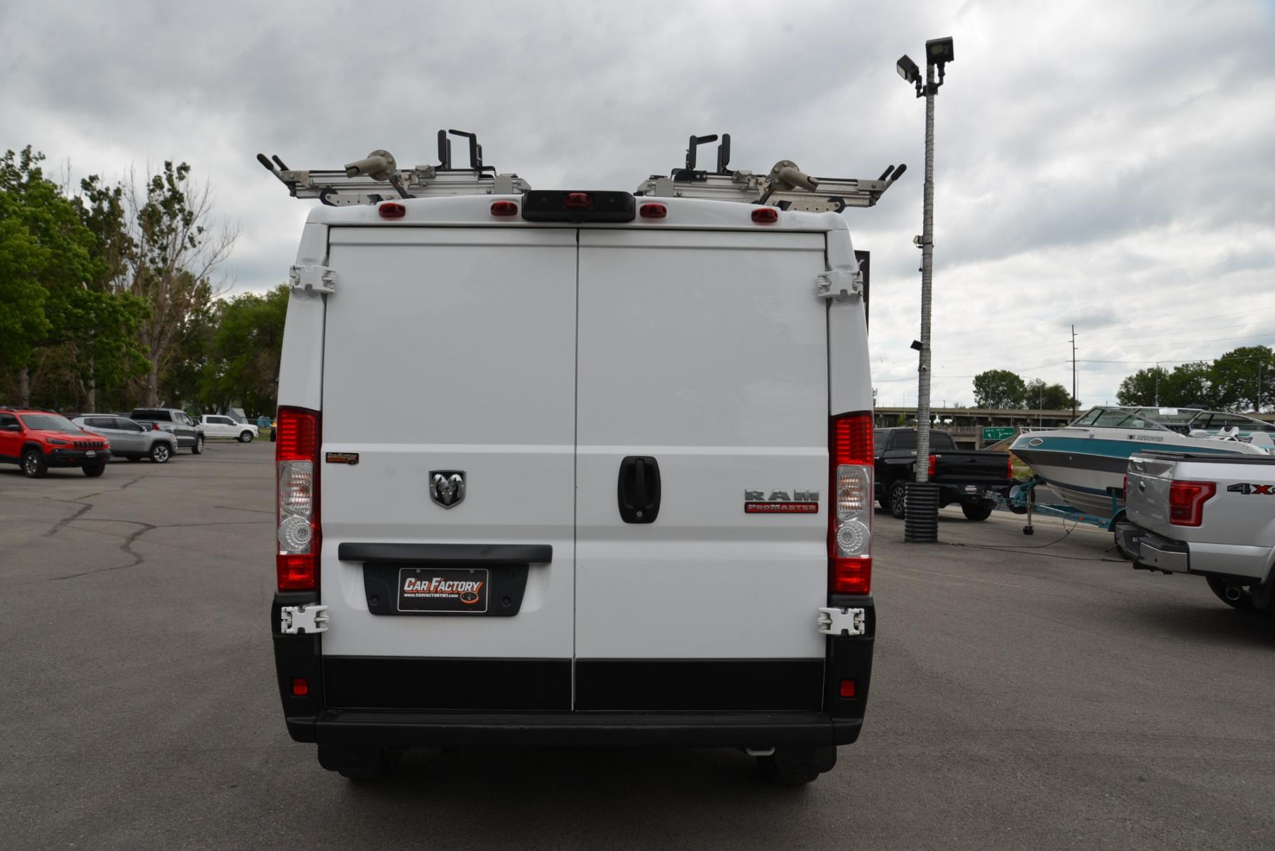 2021 White /Black RAM Promaster (3C6LRVAG6ME) with an 3.6L V6 engine, 6 speed automatic transmission, located at 4562 State Avenue, Billings, MT, 59101, (406) 896-9833, 45.769516, -108.526772 - 2021 Promaster 1500 Cargo Van 3.6L V6, 6 speed automatic, Champion Brand winch with remote, multiple shelving, ladder racking, Uconnect 3 with 5-Inch Display that has bluetooth, Steering-Wheel-Mounted Audio Controls, Air Conditioning, Power windows and locks, Cruise control. The ProMaster has been - Photo #7