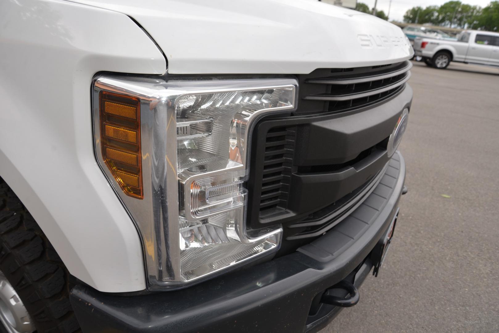 2019 White /Grey Ford F-350 SD XL (1FD8W3B61KE) with an 6.2L V8 engine, 6 speed automatic transmission, located at 4562 State Avenue, Billings, MT, 59101, (406) 896-9833, 45.769516, -108.526772 - 2019 Ford F-350 SD Crew Cab 4x4 6.2L V8, 6 Speed Automatic transmission, 3.73 Electronic Locking Axle, 10,800 Pound GVWR package, Skid Plates, Trailer Brake Controller Features include: Preferred Equipment Package Air Conditioning Power Windows and Locks Cruise Control, Tilt Steering Wheel - Photo#16