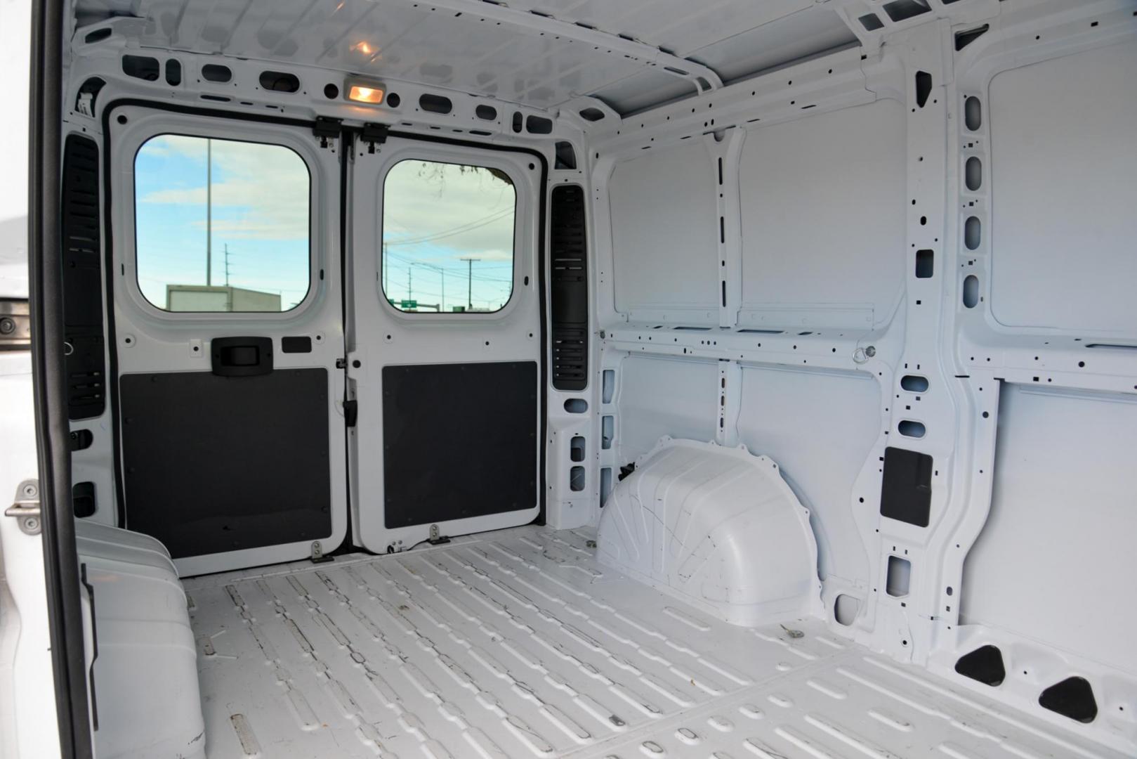 2019 White /Grey RAM Promaster (3C6TRVAG8KE) with an 3.6L V6 engine, 6 speed automatic transmission, located at 4562 State Avenue, Billings, MT, 59101, (406) 896-9833, 45.769516, -108.526772 - 2019 Ram 1500 Promaster Cargo Van ,With a 3.6 Liter V6, 6 Speed Automatic Transmission, Front Wheel Drive, 136 Inch Wheel Base, medium duty suspension, Electronic stability control and roll mitigation, Trailer sway dampening, All Speed Traction Control, 3,890 pound payload capacity, 213.2 inch - Photo#21