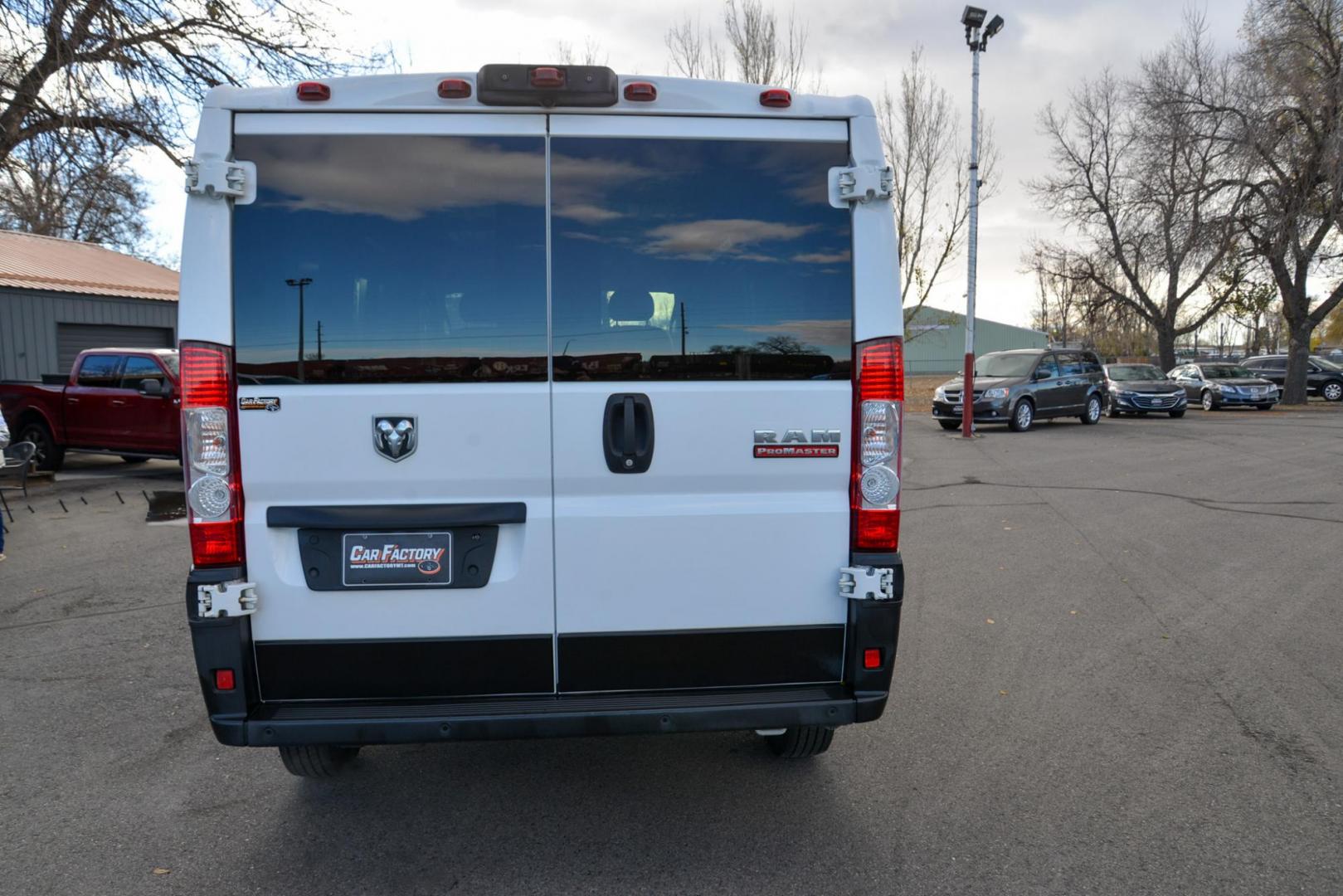 2019 White /Grey RAM Promaster (3C6TRVAG8KE) with an 3.6L V6 engine, 6 speed automatic transmission, located at 4562 State Avenue, Billings, MT, 59101, (406) 896-9833, 45.769516, -108.526772 - 2019 Ram 1500 Promaster Cargo Van ,With a 3.6 Liter V6, 6 Speed Automatic Transmission, Front Wheel Drive, 136 Inch Wheel Base, medium duty suspension, Electronic stability control and roll mitigation, Trailer sway dampening, All Speed Traction Control, 3,890 pound payload capacity, 213.2 inch - Photo#6