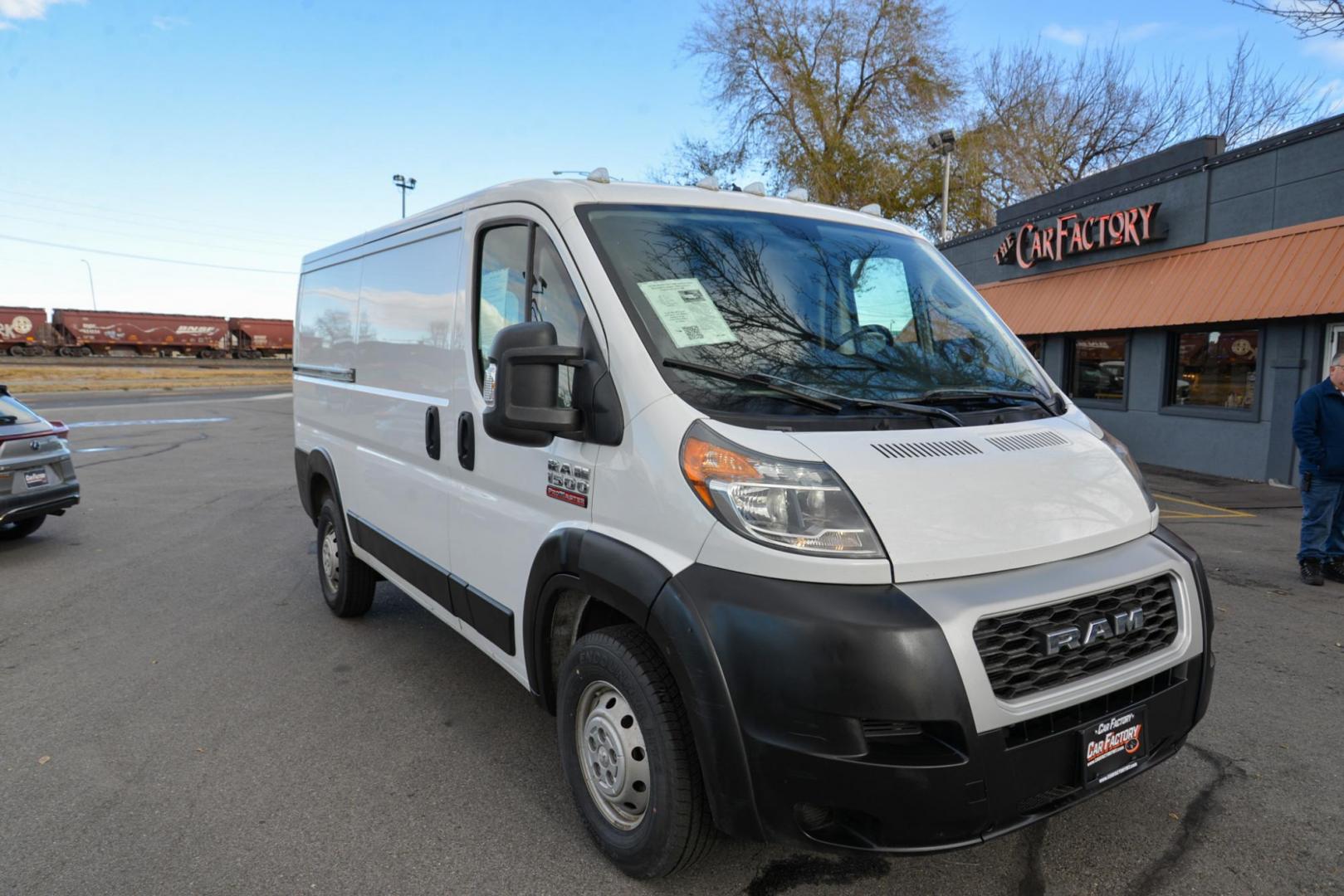 2019 White /Grey RAM Promaster (3C6TRVAG8KE) with an 3.6L V6 engine, 6 speed automatic transmission, located at 4562 State Avenue, Billings, MT, 59101, (406) 896-9833, 45.769516, -108.526772 - 2019 Ram 1500 Promaster Cargo Van ,With a 3.6 Liter V6, 6 Speed Automatic Transmission, Front Wheel Drive, 136 Inch Wheel Base, medium duty suspension, Electronic stability control and roll mitigation, Trailer sway dampening, All Speed Traction Control, 3,890 pound payload capacity, 213.2 inch - Photo#8