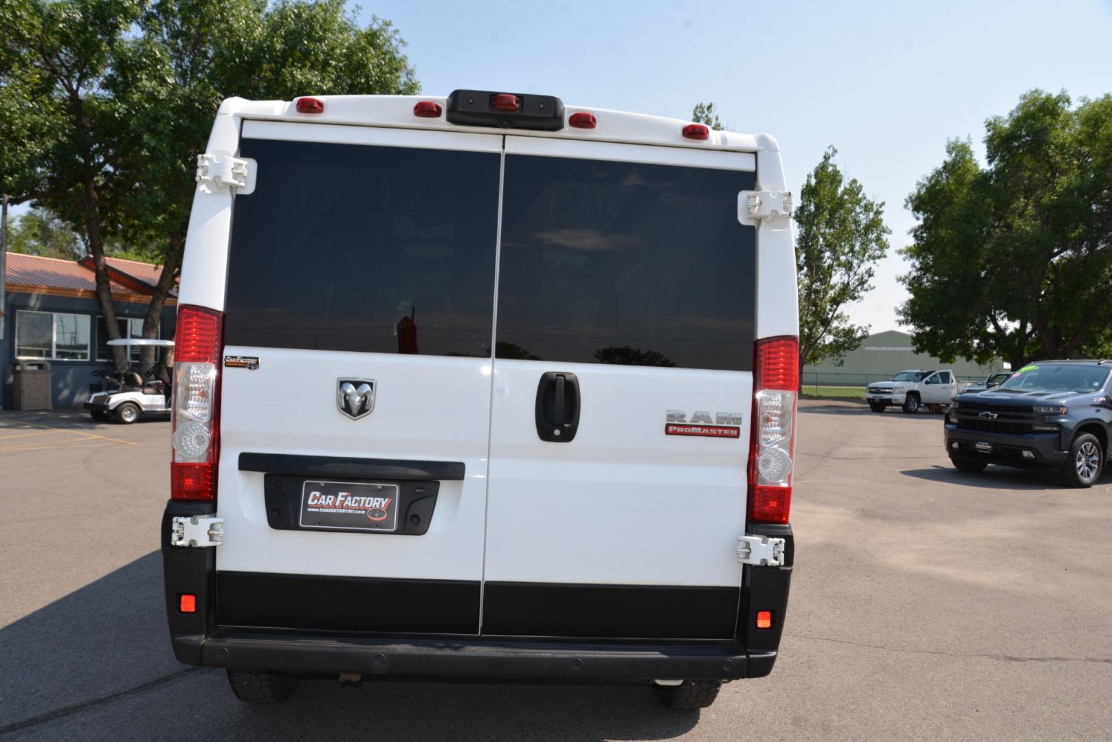 2019 White /Grey RAM Promaster (3C6TRVAG8KE) with an 3.6L V6 engine, 6 speed automatic transmission, located at 4562 State Avenue, Billings, MT, 59101, (406) 896-9833, 45.769516, -108.526772 - Photo#7