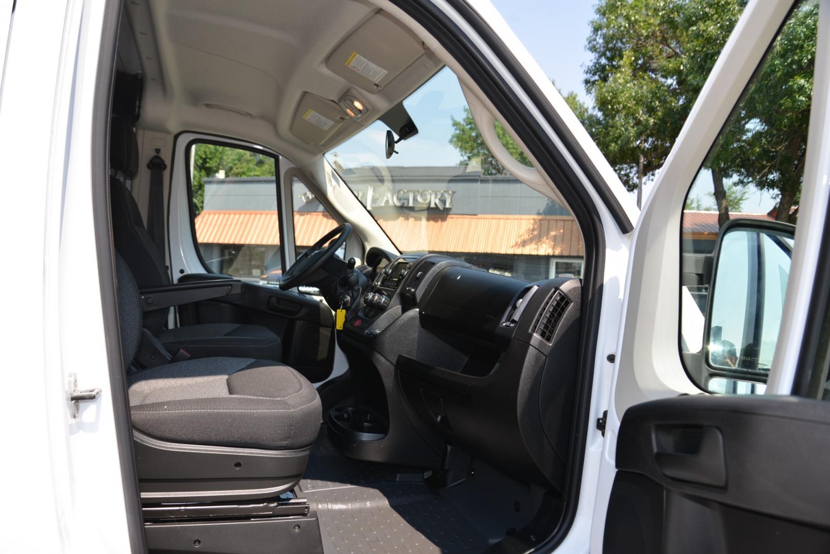 2019 White /Grey RAM Promaster (3C6TRVAG8KE) with an 3.6L V6 engine, 6 speed automatic transmission, located at 4562 State Avenue, Billings, MT, 59101, (406) 896-9833, 45.769516, -108.526772 - 2019 Ram 1500 Promaster Cargo Van ,With a 3.6 Liter V6, 6 Speed Automatic Transmission, Front Wheel Drive, 136 Inch Wheel Base, medium duty suspension, Electronic stability control and roll mitigation, Trailer sway dampening, All Speed Traction Control, 3,890 pound payload capacity, 213.2 inch - Photo#16