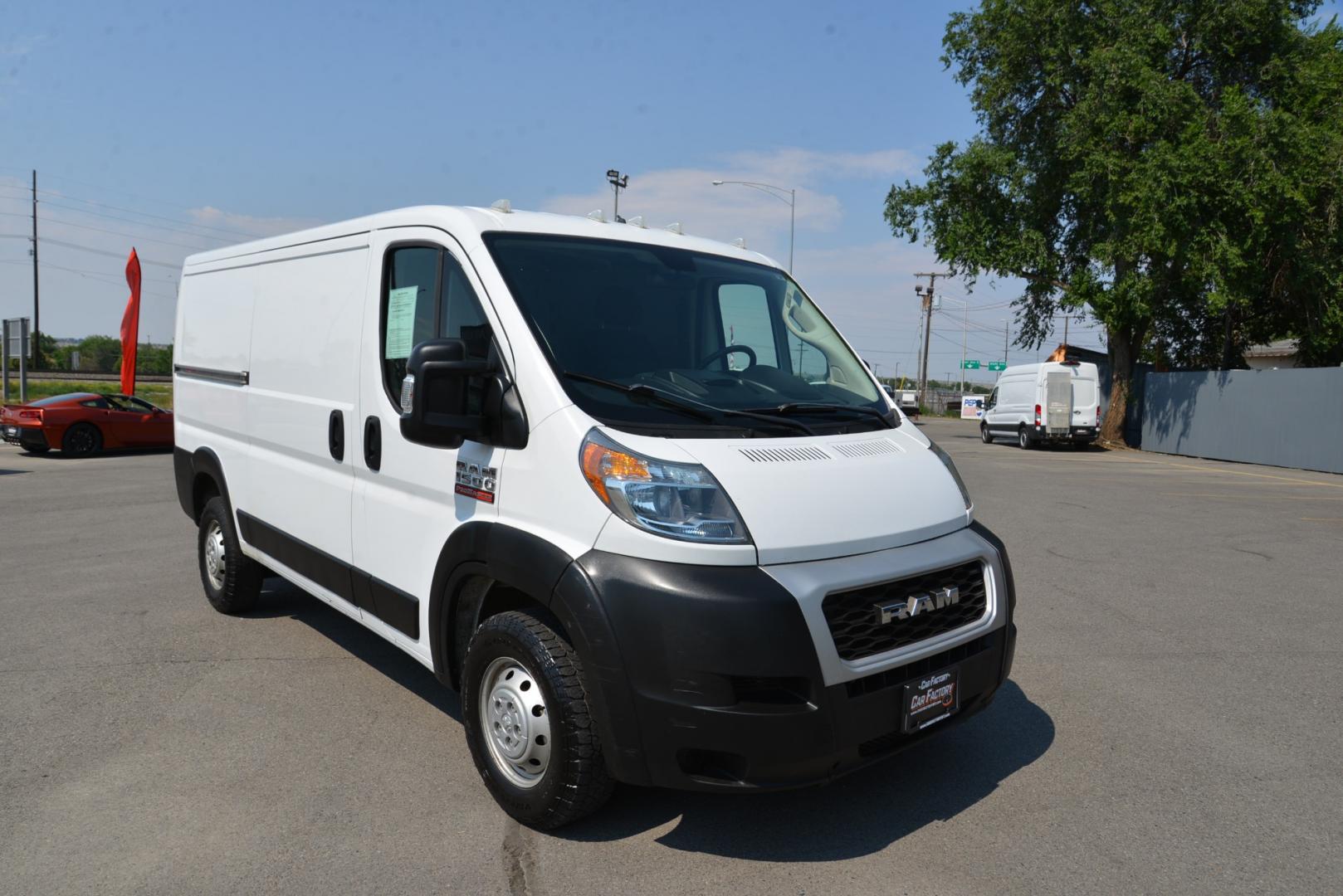 2019 White /Grey RAM Promaster (3C6TRVAG8KE) with an 3.6L V6 engine, 6 speed automatic transmission, located at 4562 State Avenue, Billings, MT, 59101, (406) 896-9833, 45.769516, -108.526772 - 2019 Ram 1500 Promaster Cargo Van ,With a 3.6 Liter V6, 6 Speed Automatic Transmission, Front Wheel Drive, 136 Inch Wheel Base, medium duty suspension, Electronic stability control and roll mitigation, Trailer sway dampening, All Speed Traction Control, 3,890 pound payload capacity, 213.2 inch - Photo#5