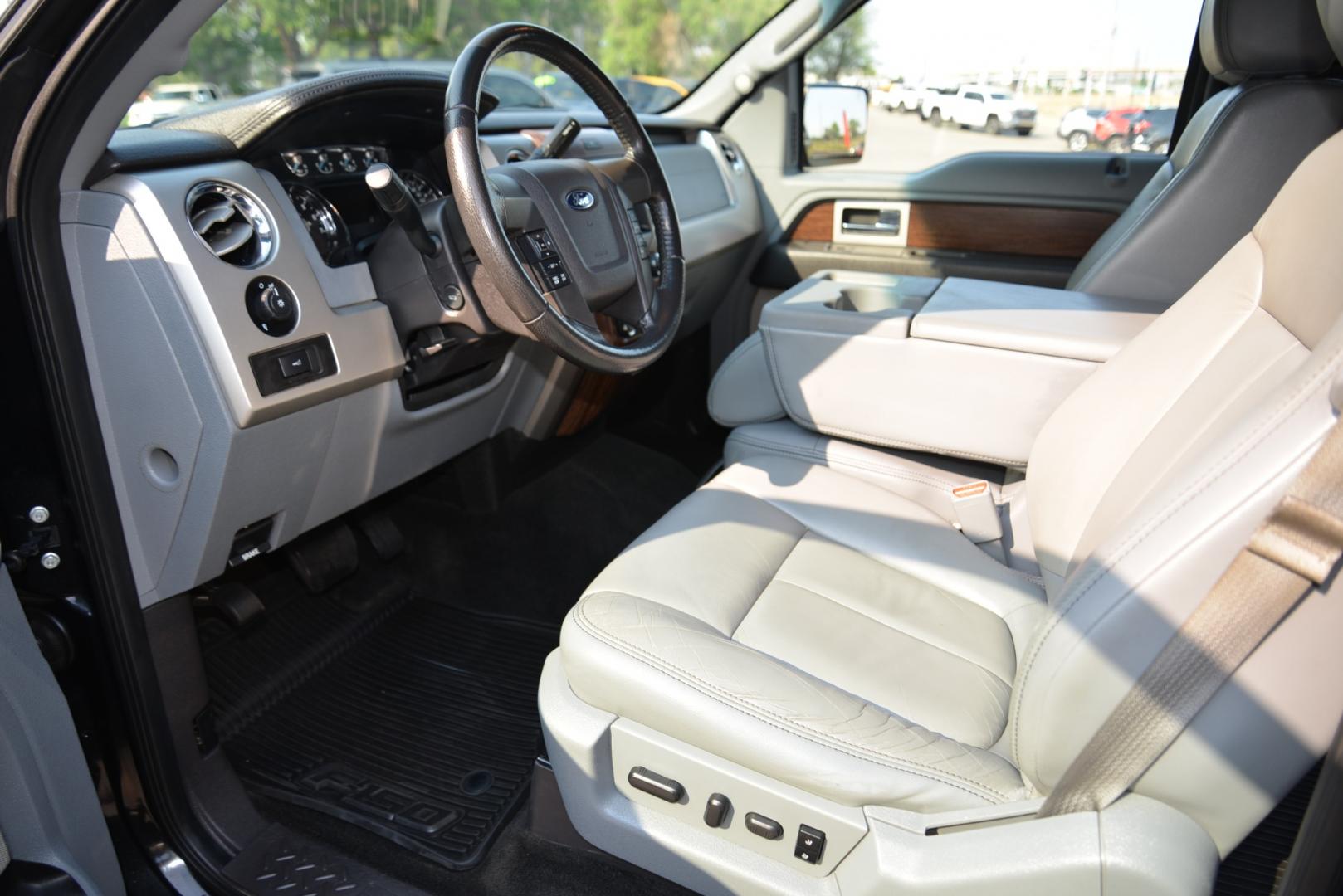 2013 Black /Grey Ford F-150 Lariat (1FTFW1ET5DK) with an 3.5L Ecoboost V6 engine, 6 speed automatic transmission, located at 4562 State Avenue, Billings, MT, 59101, (406) 896-9833, 45.769516, -108.526772 - Photo#18