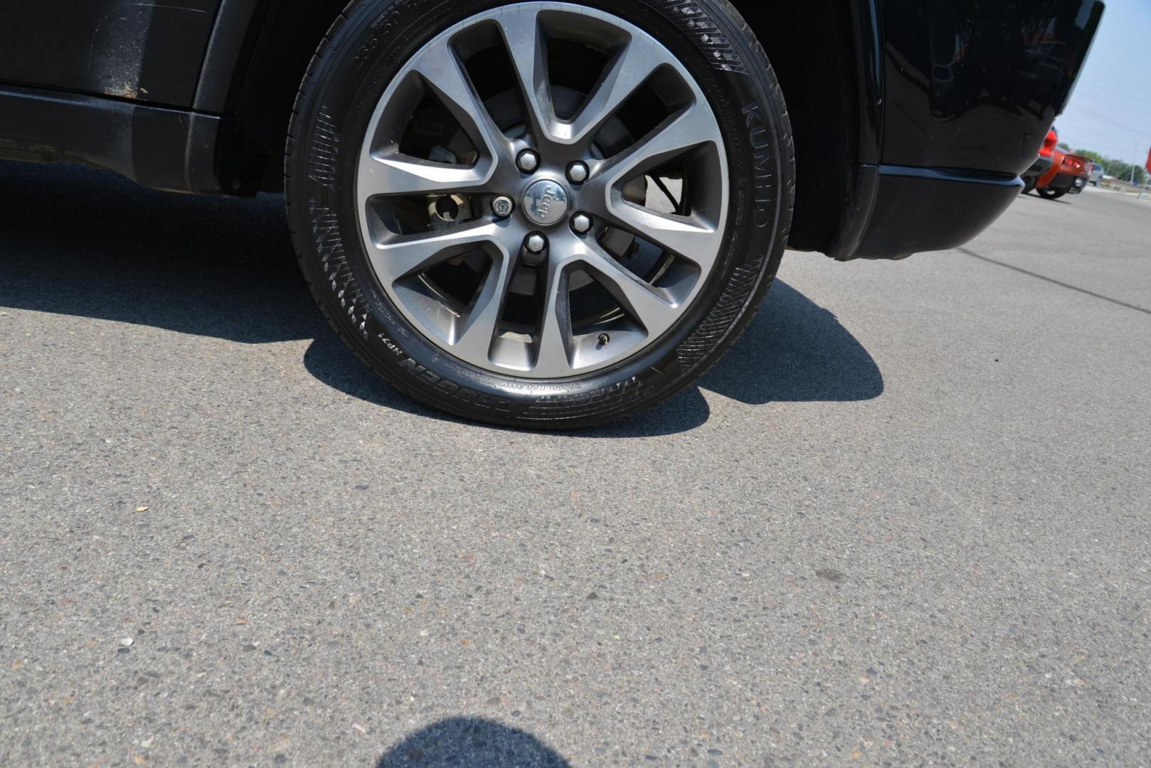 2017 /Black Jeep Grand Cherokee Overland 4WD (1C4RJFCT3HC) with an 5.7L V8 OHV 16V engine, 8A transmission, located at 4562 State Avenue, Billings, MT, 59101, (406) 896-9833, 45.769516, -108.526772 - 2017 Jeep Grand Cherokee Overland 4x4 This Overland is a 1 Owner SUV, There are no accidents reported on the vehicle history report. The Jeep Runs and Drives nicely, The Tires are in good shape and everything On The Grand Cherokee works as it should It has the Upgraded option of the 5.7 Liter He - Photo#7