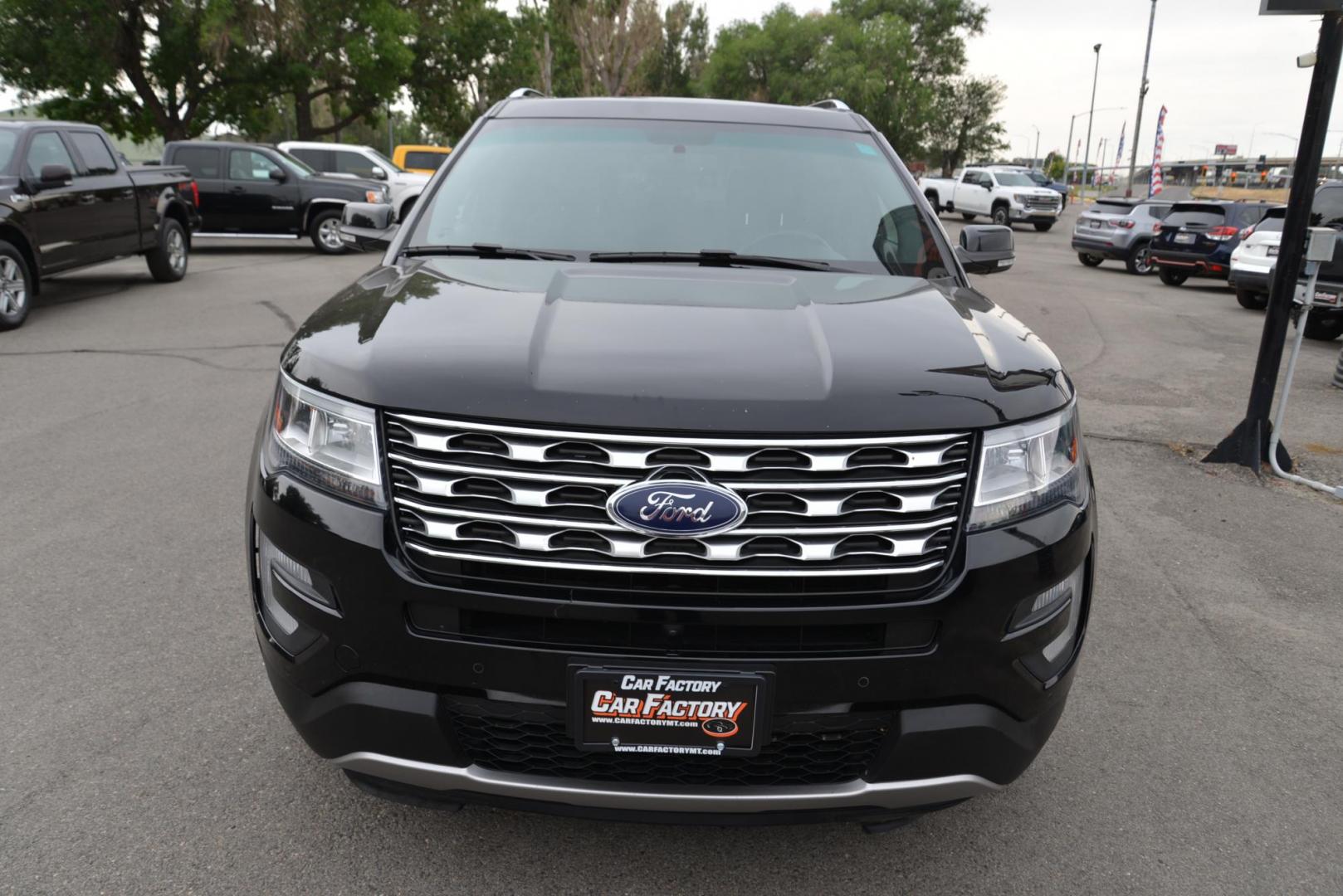 2016 black /Black Ford Explorer Limited 4WD (1FM5K8F81GG) with an 3.5L V6 DOHC 24V engine, 6-Speed Automatic transmission, located at 4562 State Avenue, Billings, MT, 59101, (406) 896-9833, 45.769516, -108.526772 - Photo#4