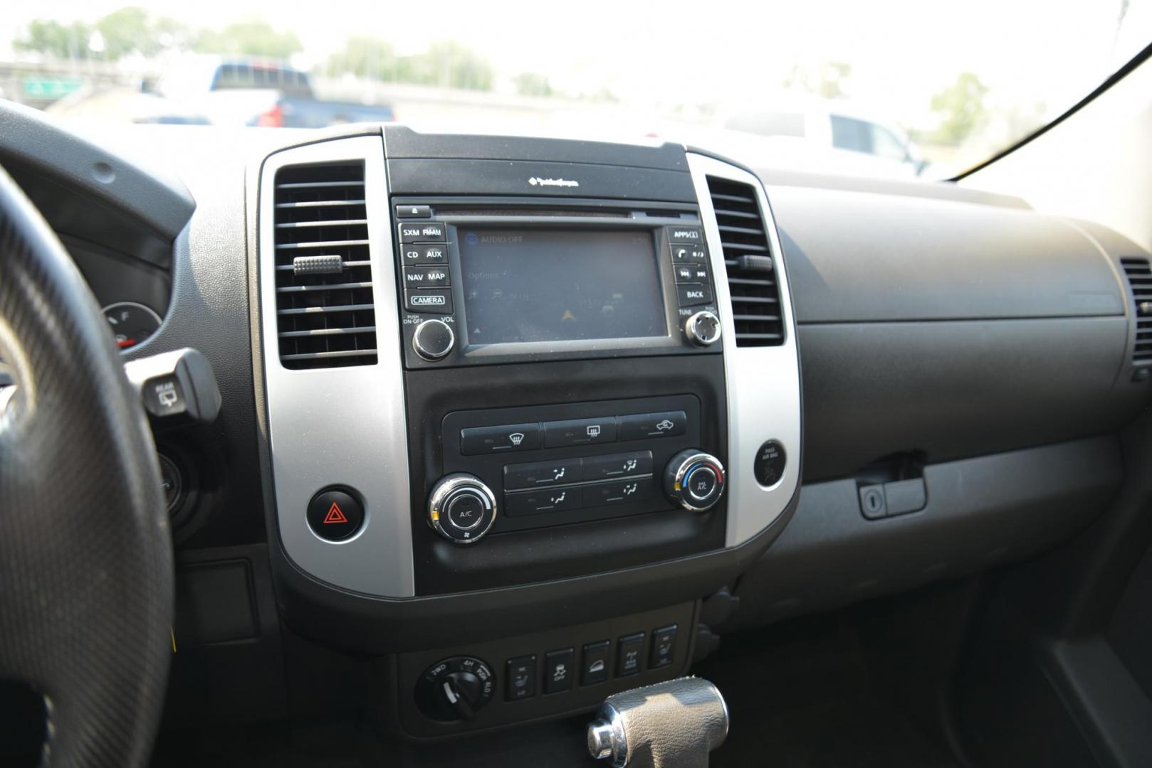 2014 gray /Grey Nissan Xterra Pro-4X (5N1AN0NW8EN) with an 4.0L V6 DOHC 24V engine, 5-Speed Automatic transmission, located at 4562 State Avenue, Billings, MT, 59101, (406) 896-9833, 45.769516, -108.526772 - Photo#12