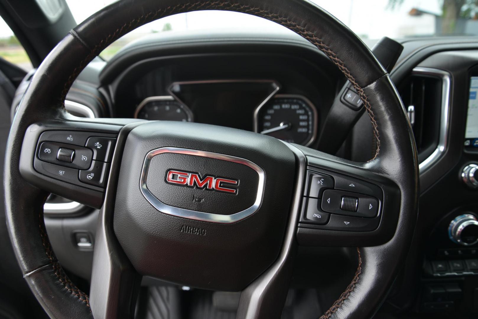 2020 /Gray Leather GMC Sierra 1500 AT4 Crew Cab 4WD (1GTP9EEL1LZ) with an 6.2L V8 OHV 16V engine, 6A transmission, located at 4562 State Avenue, Billings, MT, 59101, (406) 896-9833, 45.769516, -108.526772 - 2020 GMC Sierra 1500 AT4 Crew Cab 4WD - Low miles - One owner! 6.2L V8 OHV 16V FFV Engine - 10 - Speed Automatic Transmission - 4WD - 34,501 miles - One owner! AT4 package - Dual zone climate control - tilt and telescoping steering wheel - cruise control - Bose touchscreen audio with navigatio - Photo#24