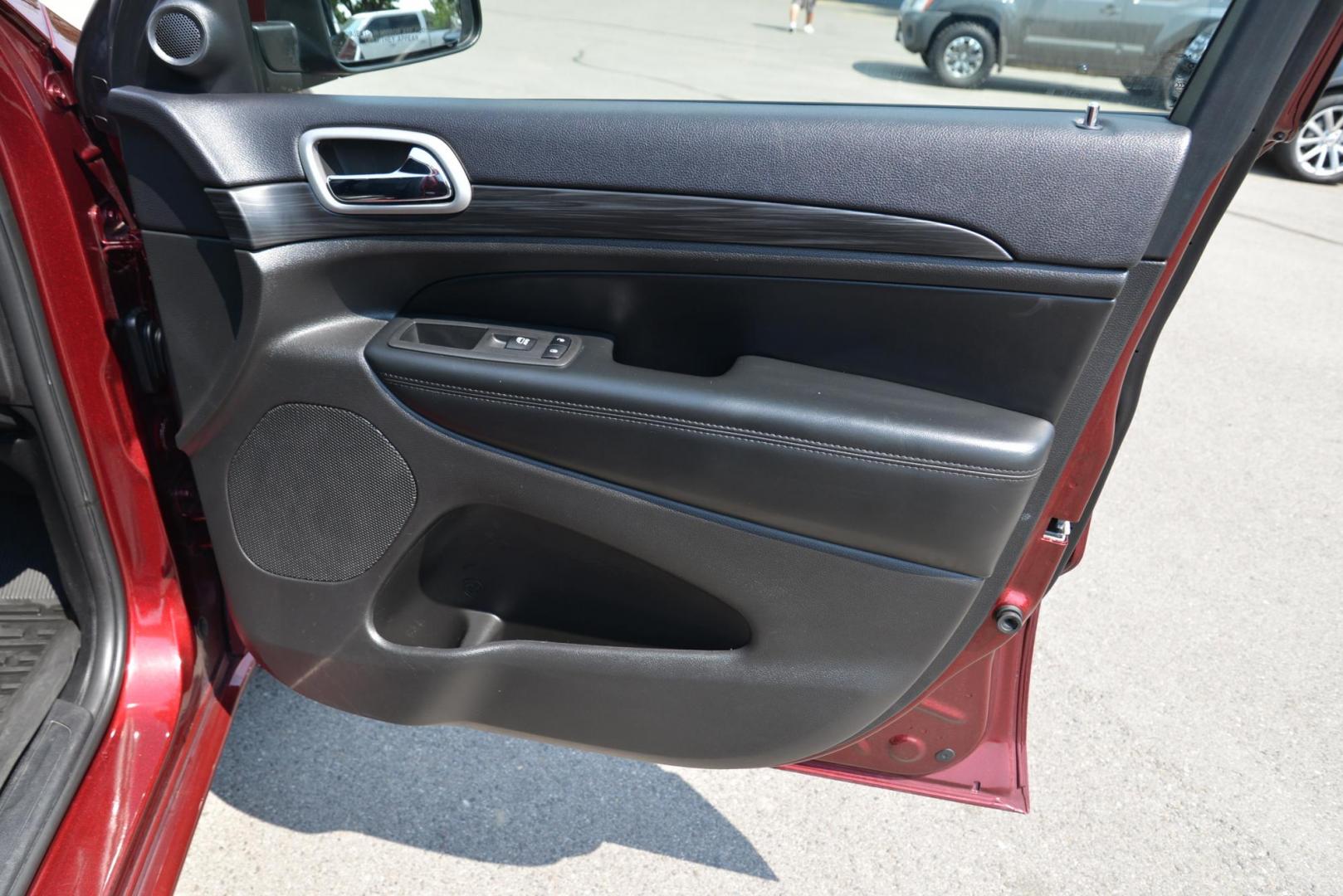 2019 Velvet red pearl /Black Jeep Grand Cherokee Altitude (1C4RJFAG1KC) with an 3.6L V6 DOHC 24V engine, 8A transmission, located at 4562 State Avenue, Billings, MT, 59101, (406) 896-9833, 45.769516, -108.526772 - 2019 Jeep Grand Cherokee Altitude 4x4 The Jeep is a local trade in, It is a Two owner vehicle, The history report has service records notated , there are no accidents reported on The history report. The SUV is very clean and it runs and drives nicely. The Tires are in great shape it has a 3.6 Lite - Photo#22