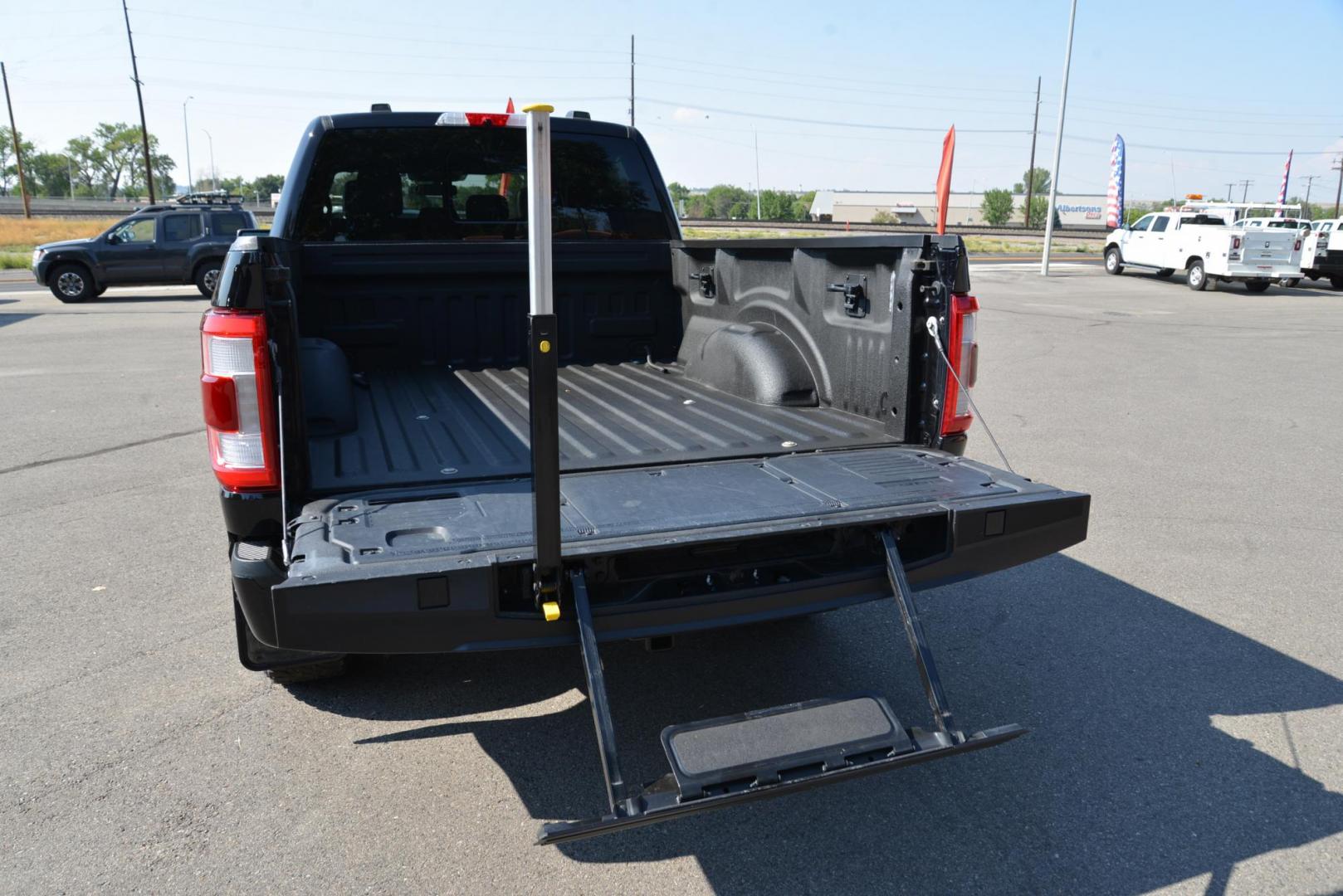 2021 Black /Black Ford F-150 Platinum SuperCrew 6.5-ft. Bed 4WD (1FTFW1E53MF) with an 5.0L V8 OHV 16V engine, 10 Speed Automatic transmission, located at 4562 State Avenue, Billings, MT, 59101, (406) 896-9833, 45.769516, -108.526772 - This is a 2021 Ford F-150 Platinum SuperCrew 4x4 with a 6 and a half foot bed This Ford is a One Owner Truck, there are no accidents reported on the history report. It has 20 inch Goodyear Wrangler Dura trac tires and they are in great shape. it has a 5 Liter V8, 10 Speed automatic transmission, - Photo#5