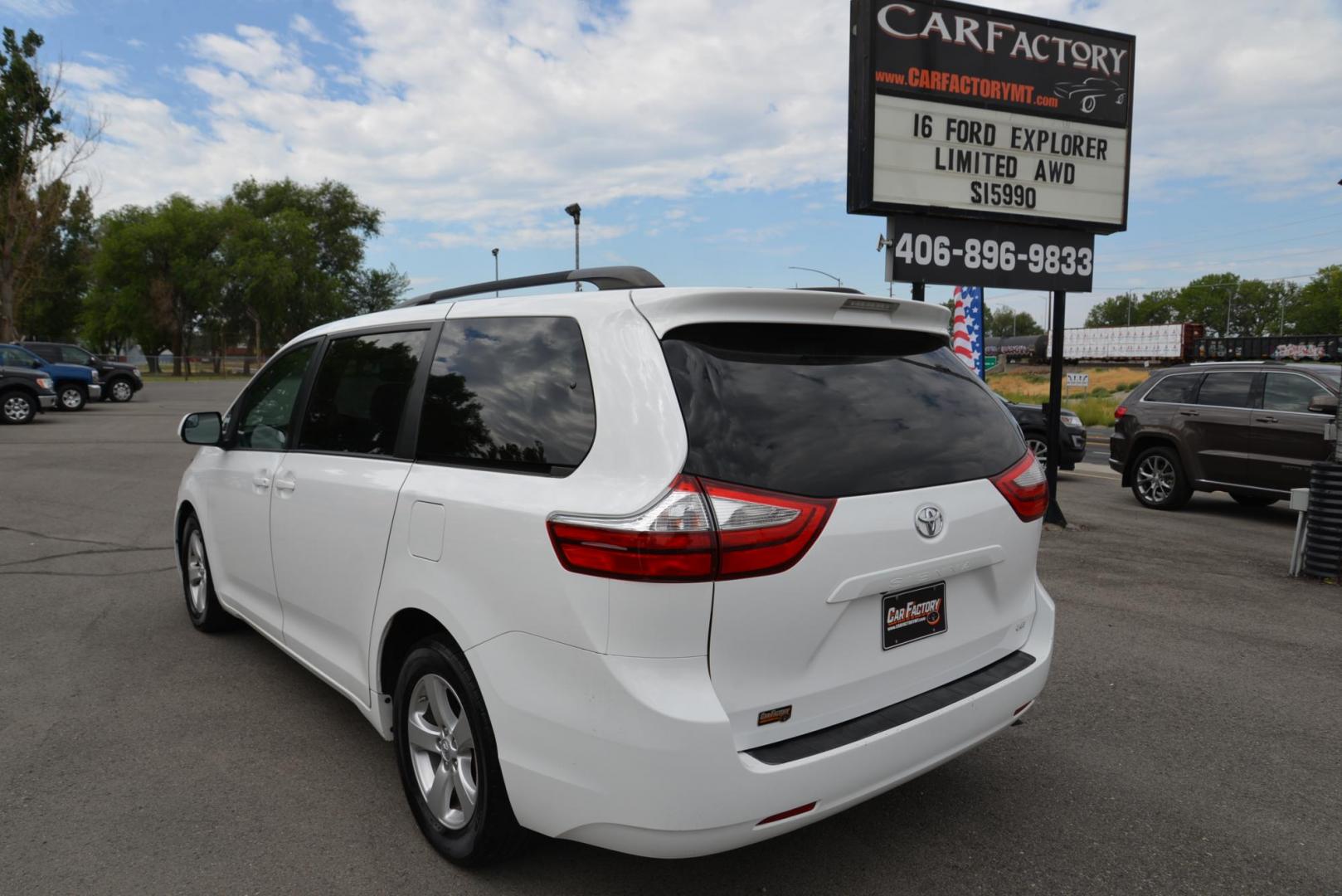 2016 White /Grey Toyota Sienna LE with an 3.5L V6 engine, 6 speed automatic transmission, located at 4562 State Avenue, Billings, MT, 59101, (406) 896-9833, 45.769516, -108.526772 - 2016 Toyota Sienna LE This is a 2 owner vehicle, the Van has no accidents reported to CarFax, there are 18 service history records reported on CarFax, The Toyota has low miles. It has 17 Inch Cooper Discoverer Tires that are in good shape, The Sienna runs and drives nicely. Mileage: 95,384 miles - Photo#3