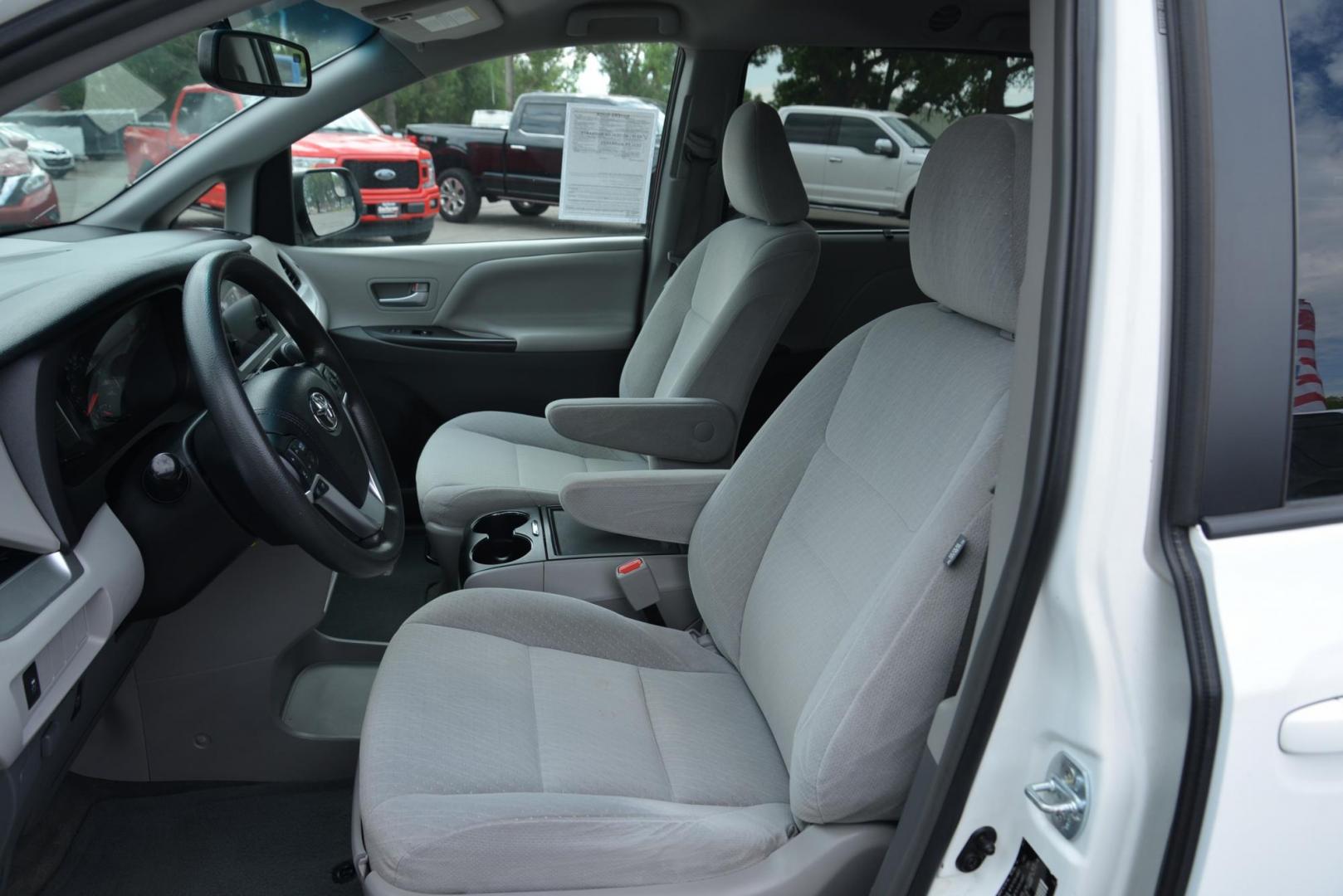 2016 White /Grey Toyota Sienna LE with an 3.5L V6 engine, 6 speed automatic transmission, located at 4562 State Avenue, Billings, MT, 59101, (406) 896-9833, 45.769516, -108.526772 - 2016 Toyota Sienna LE This is a 2 owner vehicle, the Van has no accidents reported to CarFax, there are 18 service history records reported on CarFax, The Toyota has low miles. It has 17 Inch Cooper Discoverer Tires that are in good shape, The Sienna runs and drives nicely. Mileage: 95,384 miles - Photo#10