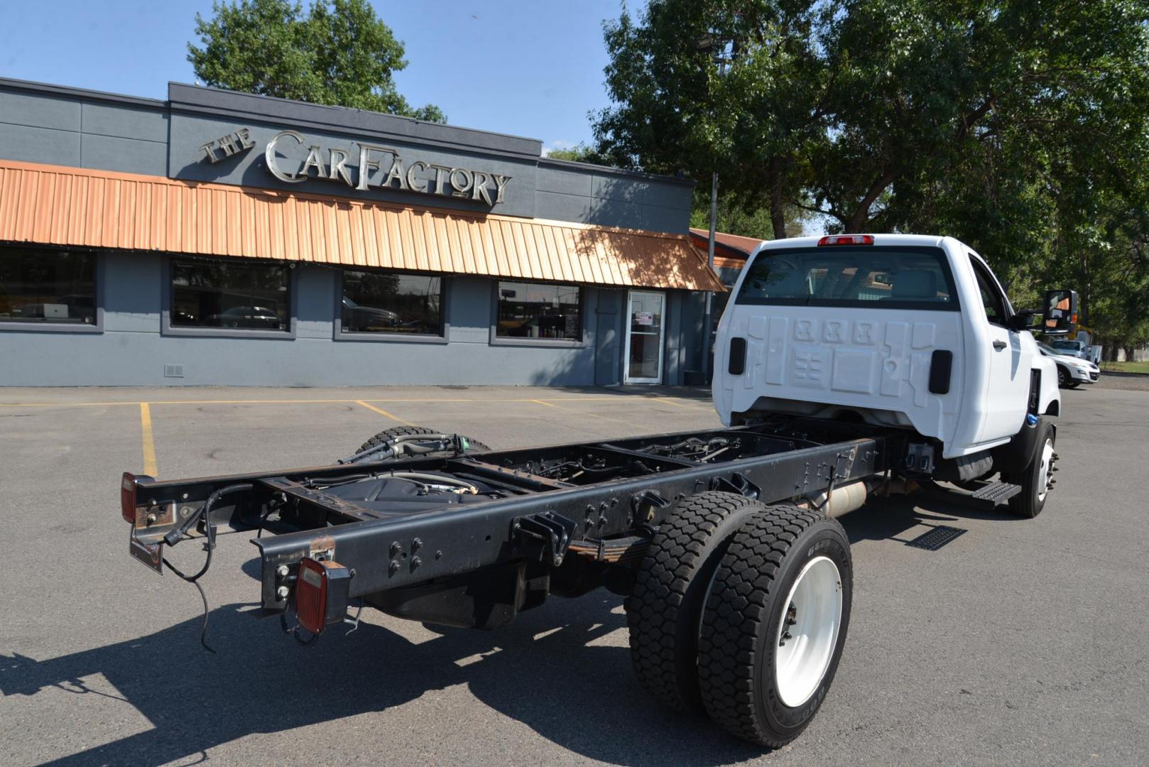 2019 White /Grey Chevrolet Silverado Medium Duty - (1HTKHPVK4KH) with an 6.6L Duramax engine, located at 4562 State Avenue, Billings, MT, 59101, (406) 896-9833, 45.769516, -108.526772 - Photo#3