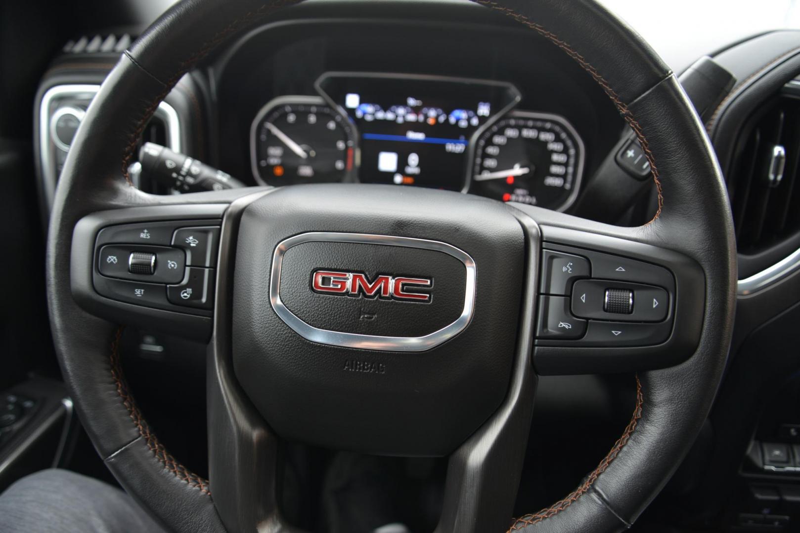 2020 White /Black GMC Sierra 1500 AT4 (1GTP9EEL0LZ) with an 6.2L V8 OHV 16V engine, 6A transmission, located at 4562 State Avenue, Billings, MT, 59101, (406) 896-9833, 45.769516, -108.526772 - 2020 GMC Sierra 1500 AT4 Crew Cab 4x4 with 5 '8" Bed This is a very clean truck with only 25,674 miles. There are no accidents reported on the history report, The Tires are in next to new condition, The AT4 runs and drives nicely, Talk about luxury and performance in one Package. with a 6.2 Li - Photo#21