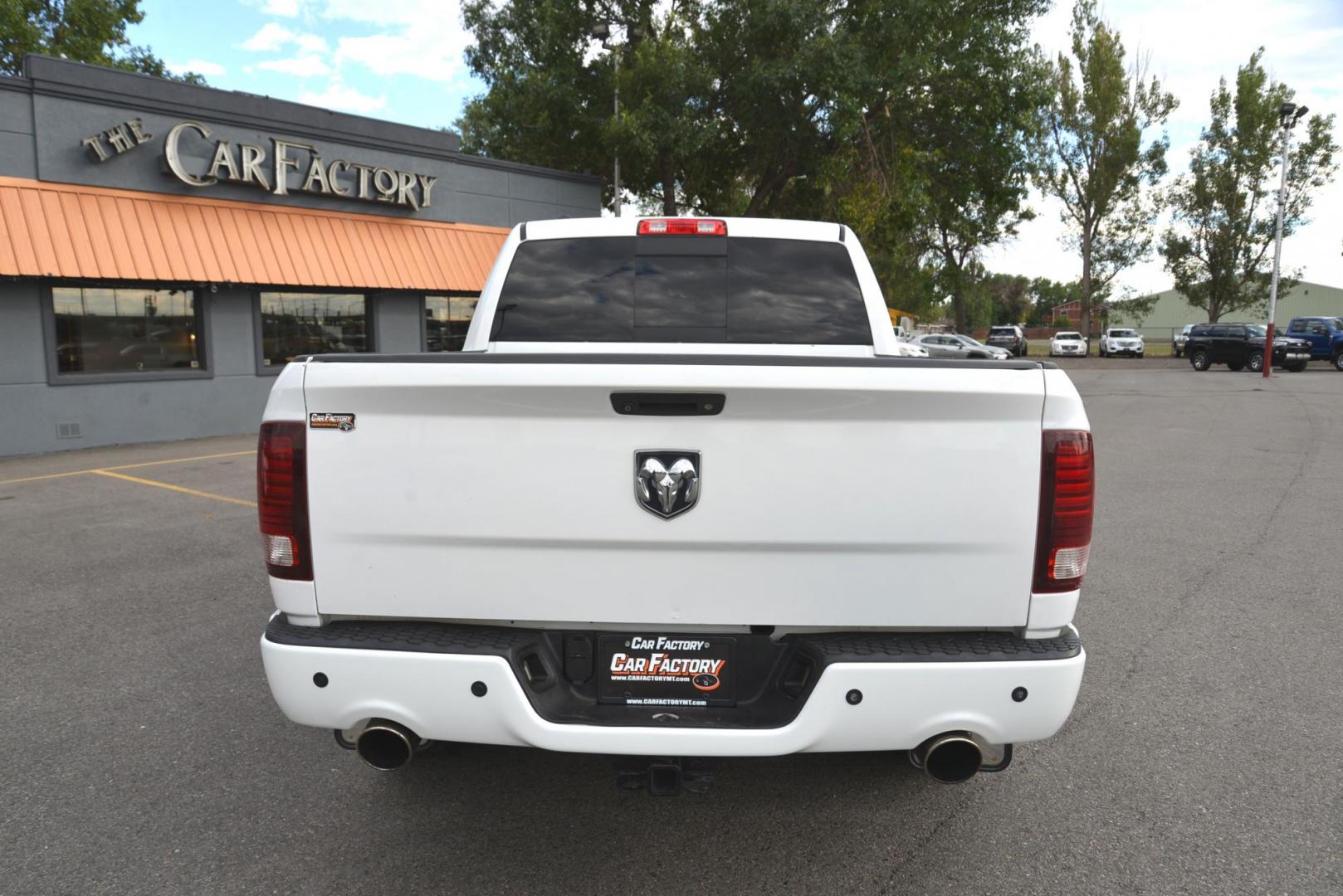 2013 Bright White /Black RAM 1500 Sport (1C6RR7MT6DS) with an 5.7L V8 OHV 16V engine, 6-Speed Automatic transmission, located at 4562 State Avenue, Billings, MT, 59101, (406) 896-9833, 45.769516, -108.526772 - Photo#5