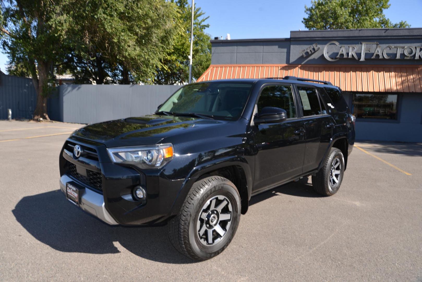 2022 MIDNIGHT BLACK METALLIC /Gray Toyota 4Runner TRD Off-road 4WD (JTEPU5JR4N5) with an 4.0L V6 DOHC 24V engine, 5 Speed Automatic transmission, located at 4562 State Avenue, Billings, MT, 59101, (406) 896-9833, 45.769516, -108.526772 - Photo#7