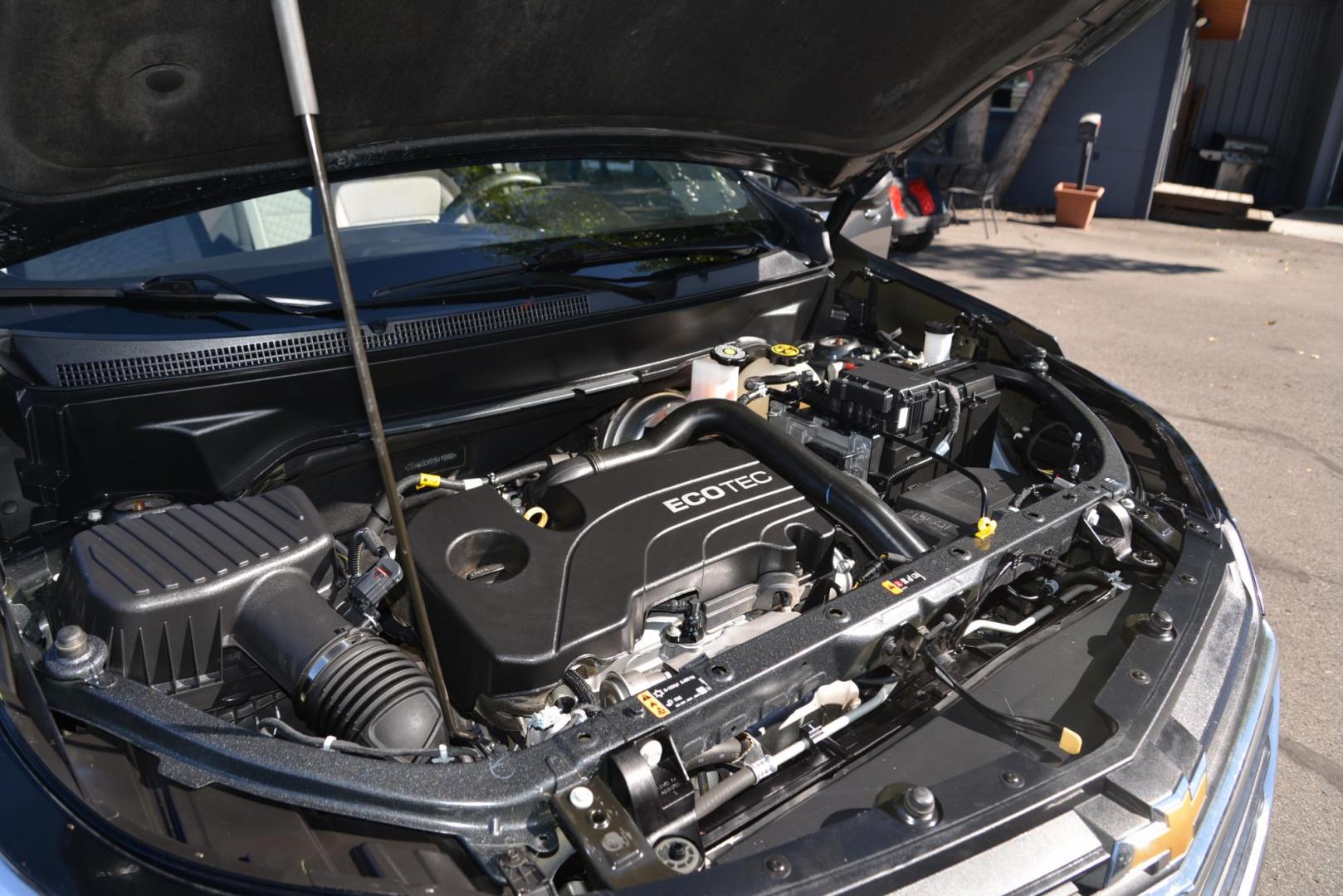 2021 NIGHTFALL GRAY METALLIC /MEDIUM ASH GRAY Chevrolet Equinox LS 1.5 AWD (2GNAXSEV9M6) with an 1.5L L4 DIR DOHC 16V TURBO engine, 6 speed automatic transmission, located at 4562 State Avenue, Billings, MT, 59101, (406) 896-9833, 45.769516, -108.526772 - 2021 Chevy Equinox All Wheel Drive LS It's a One Owner Cross Over with Remaining Factory Warranty, There are no accidents recorded on the history report. It runs and drives smooth and quiet. The interior and exterior are very clean. The tires are 17 Inch and they are in good shape. It has a 1.5 L - Photo#28