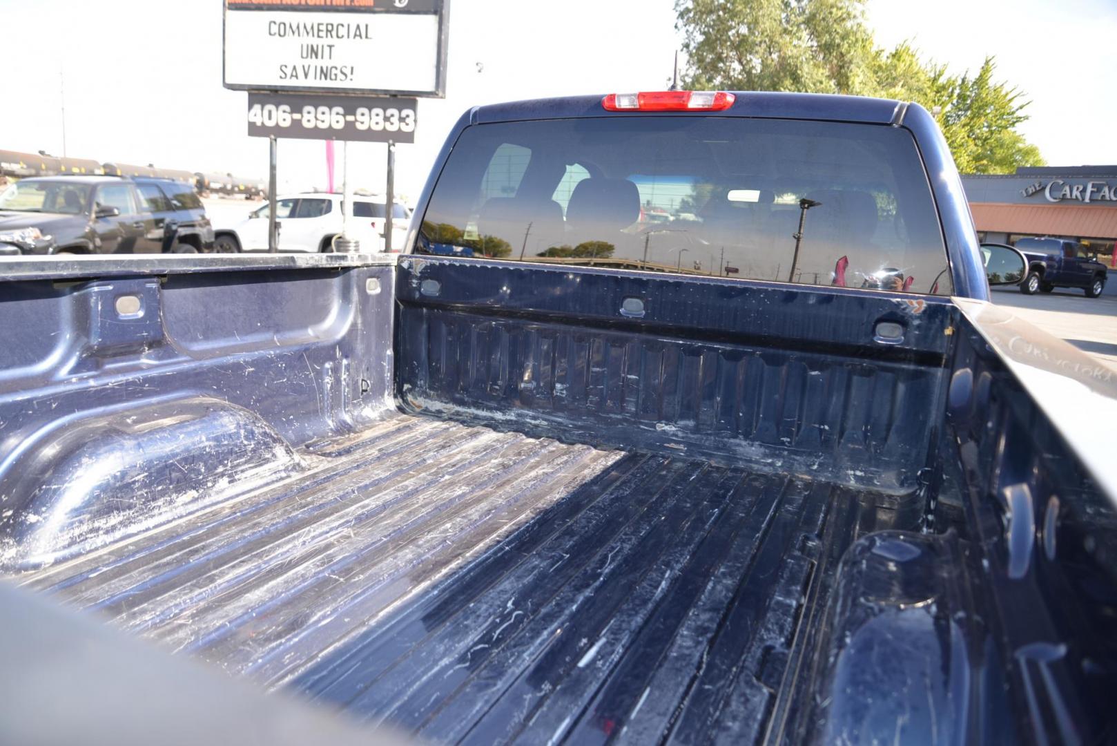 2010 Blue /dark charcoal Chevrolet Silverado 2500HD LT1 Ext. Cab 4WD (1GC5KXBG5AZ) with an 6.0L V8 OHV 16V FFV engine, 6-Speed Automatic transmission, located at 4562 State Avenue, Billings, MT, 59101, (406) 896-9833, 45.769516, -108.526772 - 2010 Chevrolet Silverado 2500HD 4WD Ext Cab LT This Chevy is a local trade in, There are no accidents recorded on the history report. It is a Two Owner Truck. The Chevy runs and drives good. The tires are in decent shape. It has a 6.0L V8 engine , 6 Speed Automatic transmission, 4.10 rear axle r - Photo#25