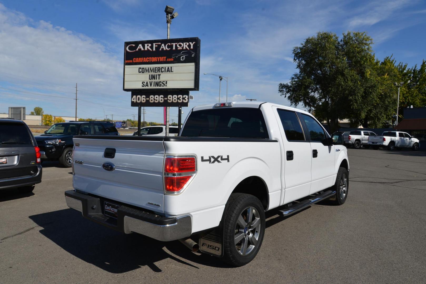 2014 Oxford White /Grey Ford F-150 XL SuperCrew 5.5-ft. Bed 4WD (1FTFW1EF8EK) with an 5.0L V8 engine, 6-Speed Automatic transmission, located at 4562 State Avenue, Billings, MT, 59101, (406) 896-9833, 45.769516, -108.526772 - Photo#4