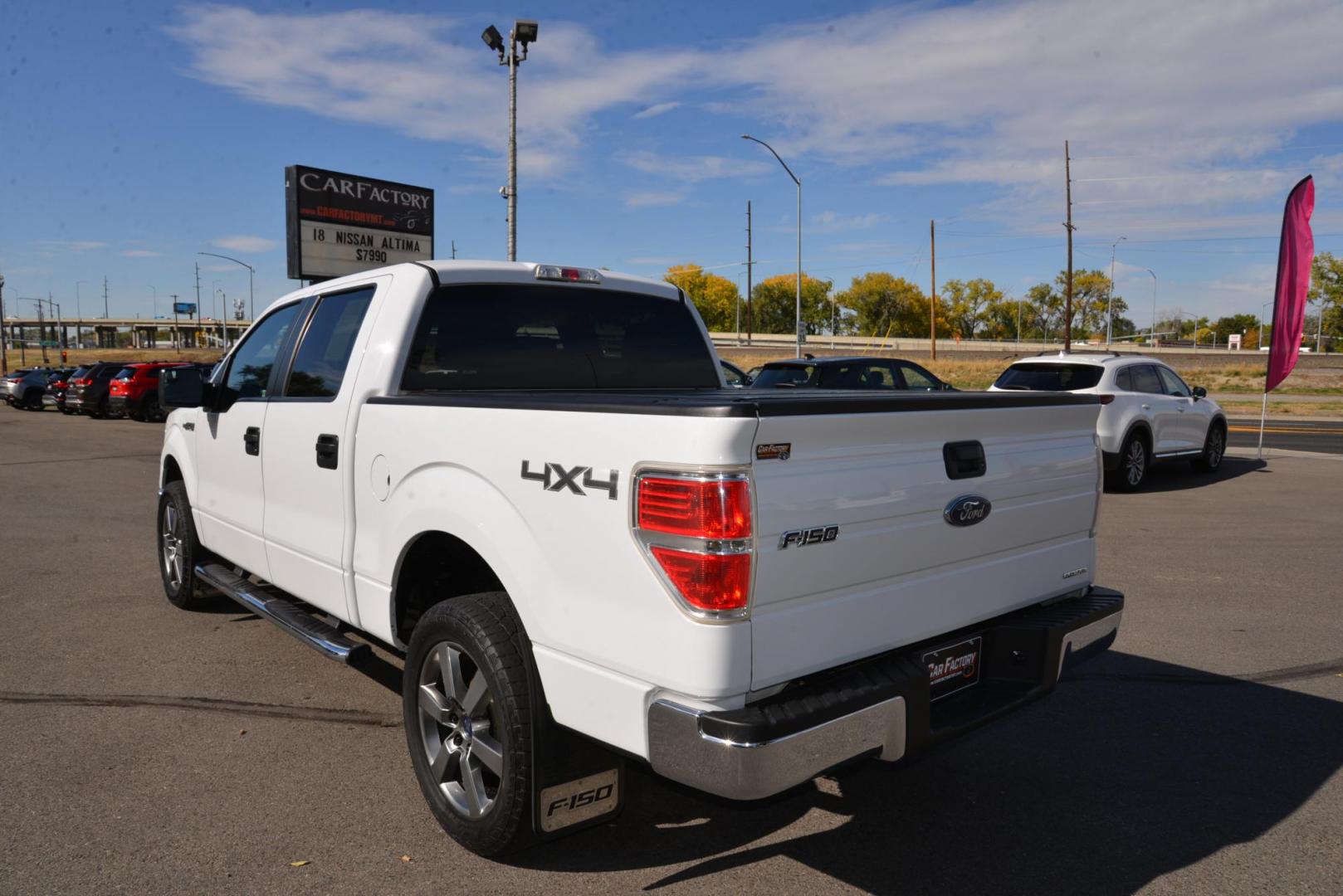 2014 Oxford White /Grey Ford F-150 XL SuperCrew 5.5-ft. Bed 4WD (1FTFW1EF8EK) with an 5.0L V8 engine, 6-Speed Automatic transmission, located at 4562 State Avenue, Billings, MT, 59101, (406) 896-9833, 45.769516, -108.526772 - Photo#8