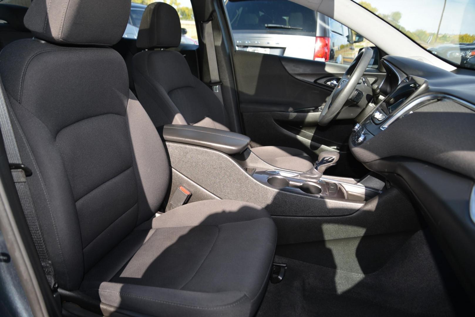 2021 Shadow Grey Metallic /Jet Black Chevrolet Malibu LT (1G1ZD5ST4MF) with an 1.5L L4 DOHC 16V engine, CVT Automatic transmission, located at 4562 State Avenue, Billings, MT, 59101, (406) 896-9833, 45.769516, -108.526772 - Photo#24