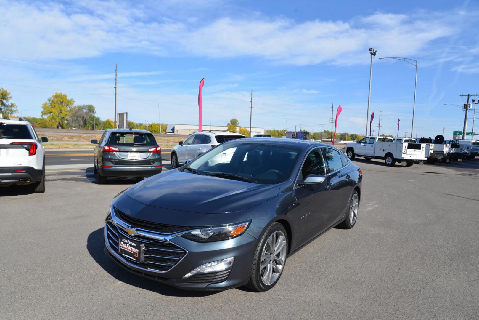 2021 Shadow Grey Metallic /Jet Black Chevrolet Malibu LT (1G1ZD5ST4MF) with an 1.5L L4 DOHC 16V engine, CVT Automatic transmission, located at 4562 State Avenue, Billings, MT, 59101, (406) 896-9833, 45.769516, -108.526772 - Photo#4