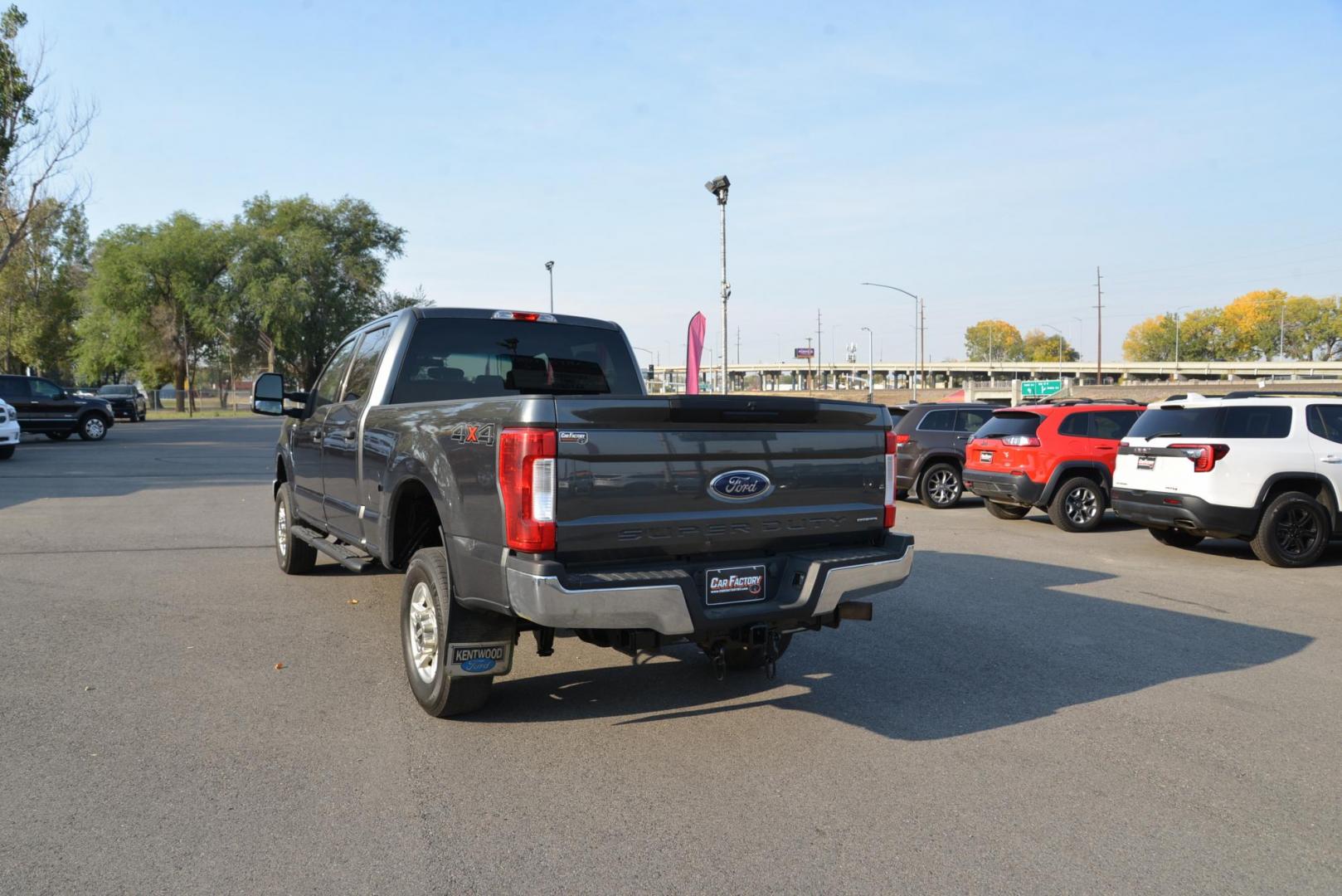 2017 Magnetic /Medium Earth Gray Ford F-250 SD XLT (1FT7W2B6XHE) with an 6.2L V8 OHV 16V engine, 6-Speed Heavy Duty Automatic transmission, located at 4562 State Avenue, Billings, MT, 59101, (406) 896-9833, 45.769516, -108.526772 - 2017 Ford F250 Super Duty Crew Cab XLT 4x4 This Ford is a one owner truck and has only 47,716 miles! The truck runs and drives great. The interior and exterior are clean. The Tires are 17 inch and they are brand new. it has a 6. 2 Liter V8, 6 Speed Automatic Transmission, 3 73 Electronic Locking - Photo#7