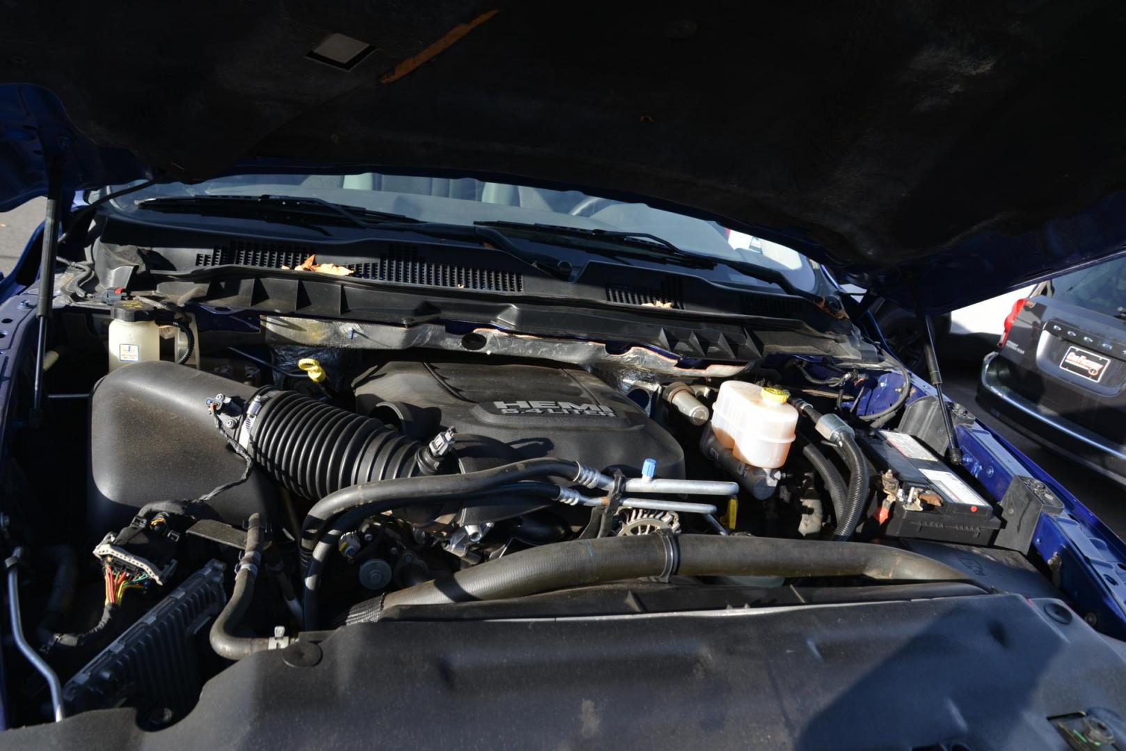 2015 Blue /Grey RAM 3500 SLT Crew Cab SWB 4WD (3C63R3DJ8FG) with an 6.4L V8 OHV 16V engine, 6-Speed Automatic transmission, located at 4562 State Avenue, Billings, MT, 59101, (406) 896-9833, 45.769516, -108.526772 - 20 15 Ram 3500 Crew Cab SLT 4 Wheel Drive This has been in Montana Since new, There are no accidents recorded on the history report. The Tires are 18 Inch Michelin LTX's and they are in good shape. We have had the transmission rebuilt and the transmission has a warranty on it. The Ram has a 6.4 - Photo#11