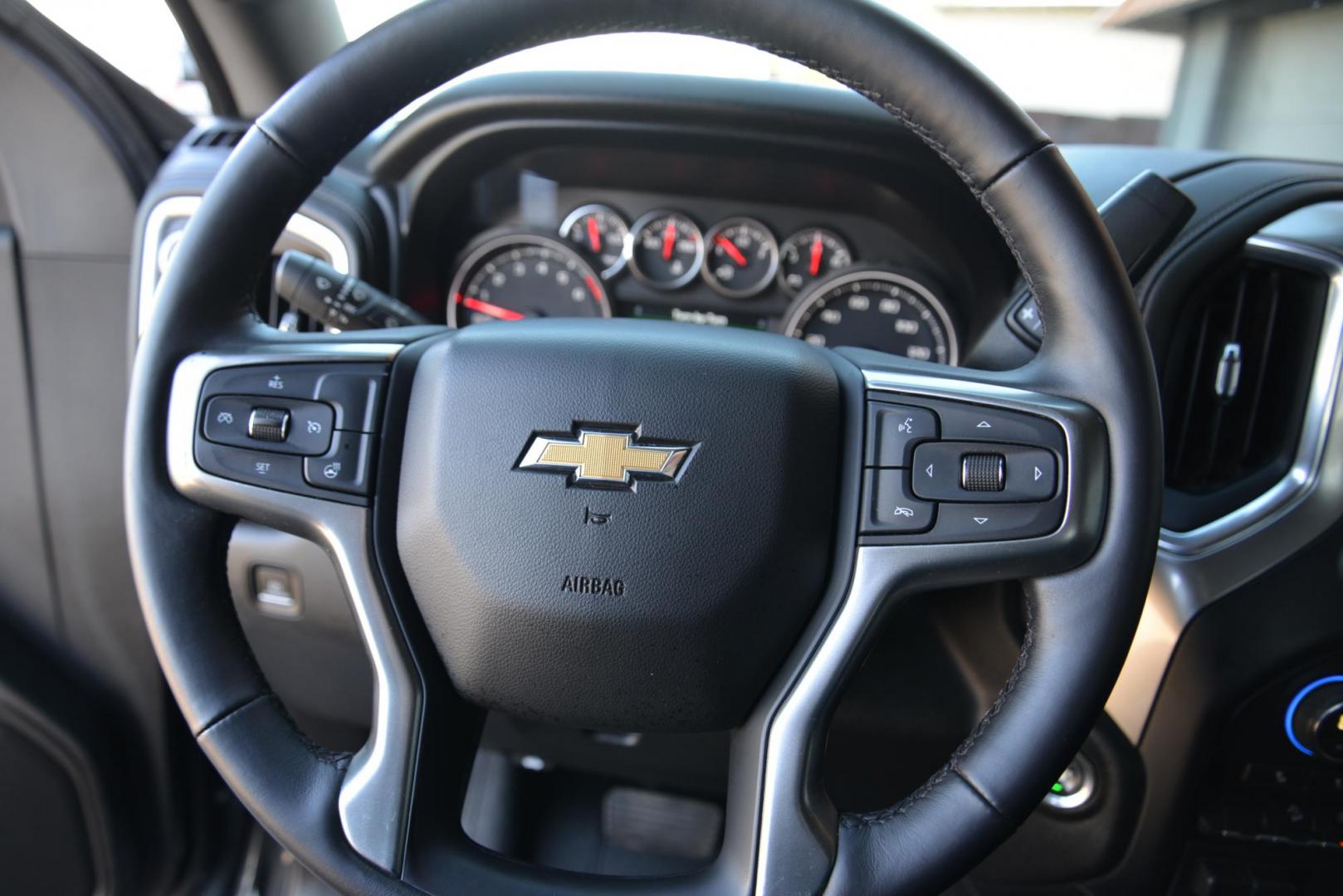 2019 Shadow Grey Metallic /Jet Black Chevrolet Silverado 1500 LT Double Cab 4WD (1GCRYDEDXKZ) with an 5.3L V8 OHV 16V engine, 6A transmission, located at 4562 State Avenue, Billings, MT, 59101, (406) 896-9833, 45.769516, -108.526772 - 2019 Chevy 1500 LT Z71 4 Wheel Drive This Low Mileage Chevy is a One Owner truck. There are no accidents recorded on the history report. There are multiple service records notated on the history report. The Chevy runs and drives smooth and quiet. The interior and exterior are clean. The 22 Inch - Photo#20