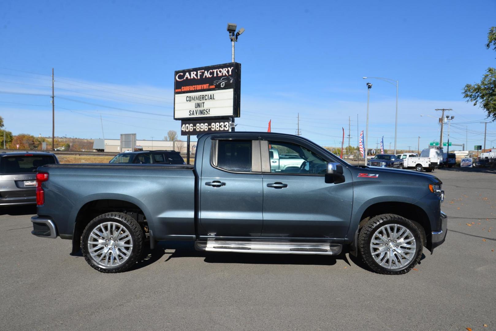 2019 Shadow Grey Metallic /Jet Black Chevrolet Silverado 1500 LT Double Cab 4WD (1GCRYDEDXKZ) with an 5.3L V8 OHV 16V engine, 6A transmission, located at 4562 State Avenue, Billings, MT, 59101, (406) 896-9833, 45.769516, -108.526772 - 2019 Chevy 1500 LT Z71 4 Wheel Drive This Low Mileage Chevy is a One Owner truck. There are no accidents recorded on the history report. There are multiple service records notated on the history report. The Chevy runs and drives smooth and quiet. The interior and exterior are clean. The 22 Inch - Photo#7