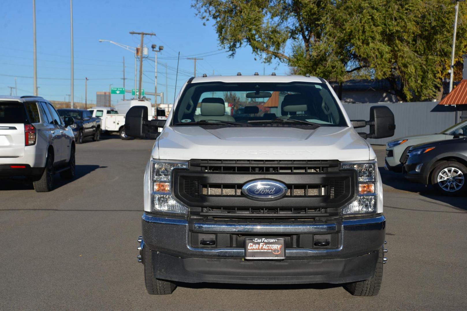 2022 Oxford White /Tan Ford F-350 SD XL (1FD8W3HT4NE) with an 6.7L V8 OHV 16V DIESEL engine, 10 Speed Automatic transmission, located at 4562 State Avenue, Billings, MT, 59101, (406) 896-9833, 45.769516, -108.526772 - 2022 Ford F350 SD Crew Cab PowerStroke 4x4 with reading Service Body This Powerstroke has no accidents recorded on the history report, it runs and drives great. The Interior and Exterior are very clean. The Dually has Brand New 245/75/R17 Sumitomo Encounter AT Tires. It has been inspected, servi - Photo#2