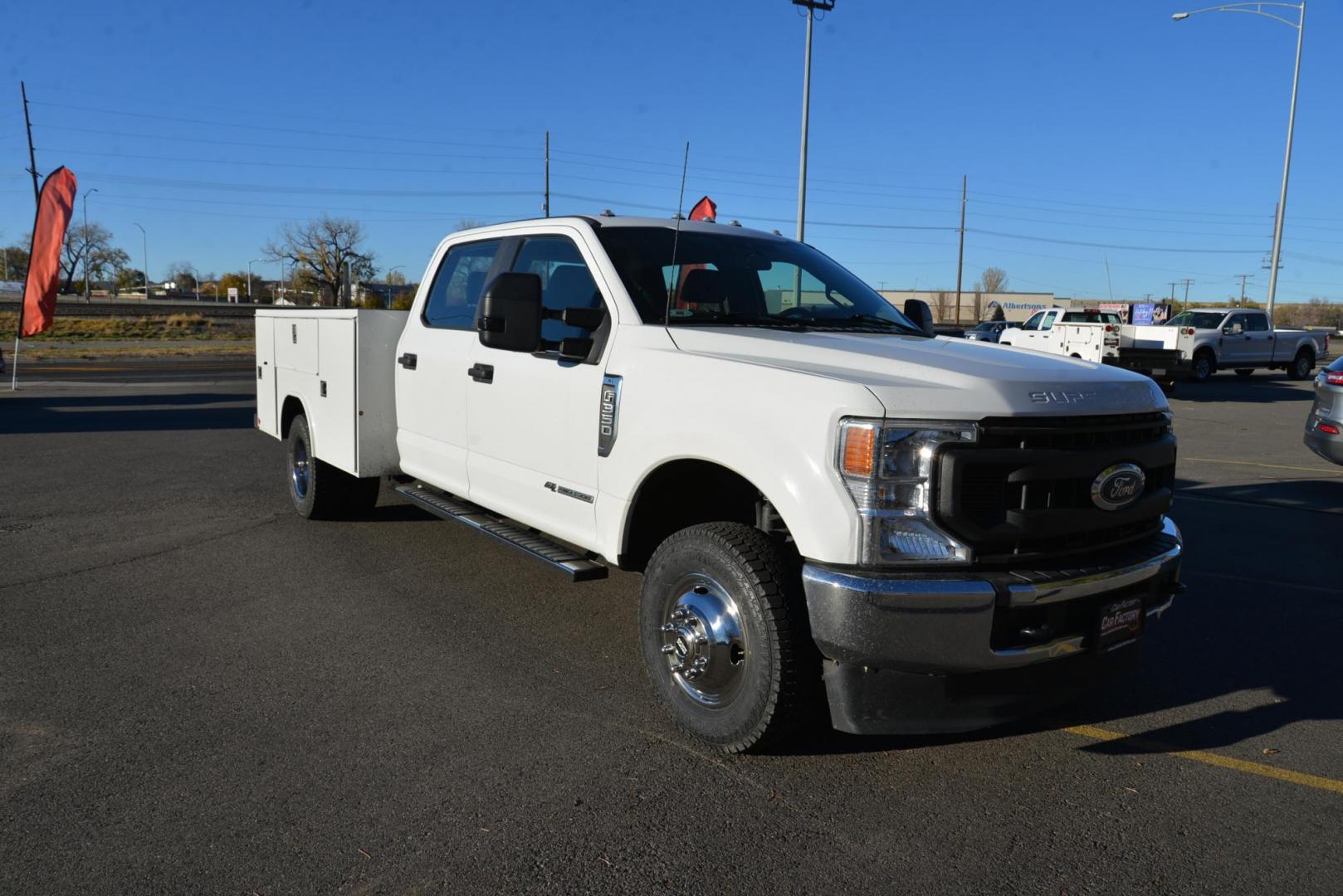 2022 Oxford White /Tan Ford F-350 SD XL (1FD8W3HT4NE) with an 6.7L V8 OHV 16V DIESEL engine, 10 Speed Automatic transmission, located at 4562 State Avenue, Billings, MT, 59101, (406) 896-9833, 45.769516, -108.526772 - 2022 Ford F350 SD Crew Cab PowerStroke 4x4 with reading Service Body This Powerstroke has no accidents recorded on the history report, it runs and drives great. The Interior and Exterior are very clean. The Dually has Brand New 245/75/R17 Sumitomo Encounter AT Tires. It has been inspected, servi - Photo#11