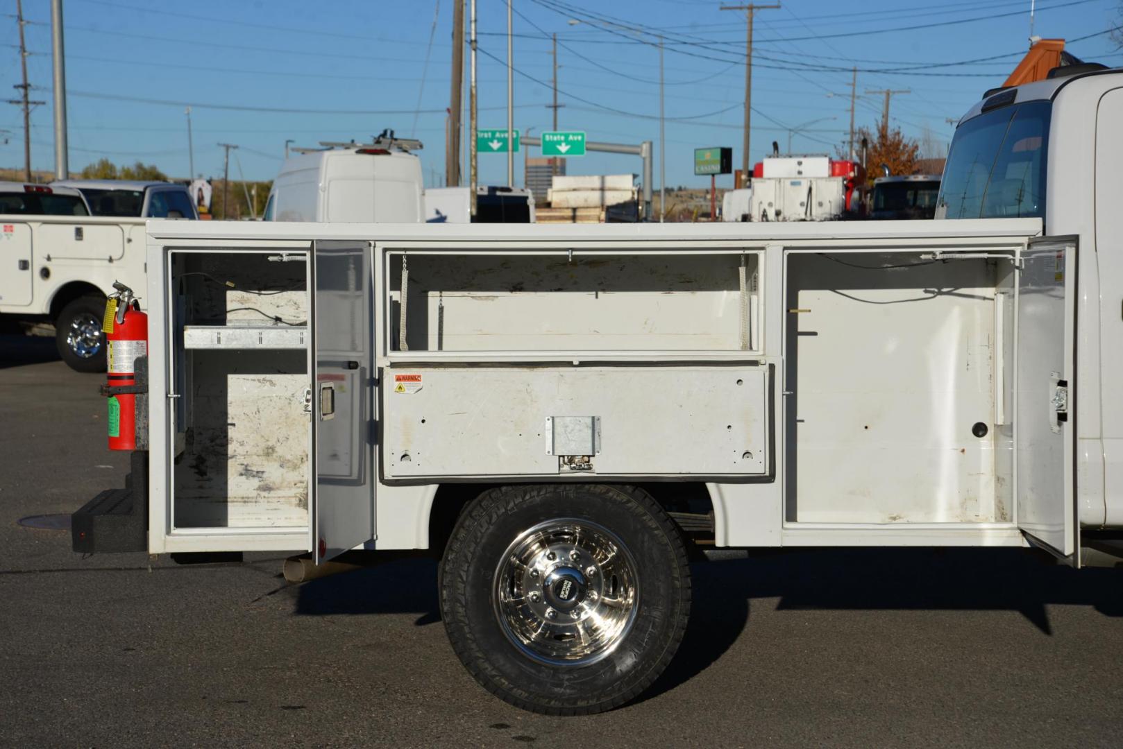 2022 Oxford White /Tan Ford F-350 SD XL (1FD8W3HT4NE) with an 6.7L V8 OHV 16V DIESEL engine, 10 Speed Automatic transmission, located at 4562 State Avenue, Billings, MT, 59101, (406) 896-9833, 45.769516, -108.526772 - 2022 Ford F350 SD Crew Cab PowerStroke 4x4 with reading Service Body This Powerstroke has no accidents recorded on the history report, it runs and drives great. The Interior and Exterior are very clean. The Dually has Brand New 245/75/R17 Sumitomo Encounter AT Tires. It has been inspected, servi - Photo#14