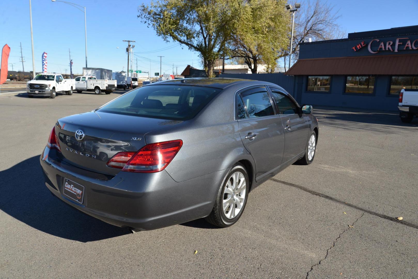 2009 Magnetic Gray Metallic /dark charcoal Toyota Avalon XLS (4T1BK36B49U) with an 3.5L V6 DOHC 24V engine, 6-Speed Automatic transmission, located at 4562 State Avenue, Billings, MT, 59101, (406) 896-9833, 45.769516, -108.526772 - 2009 Toyota Avalon XLS This Avalon is a Local Trade In, it runs and drives smooth and quiet, The interior and exterior are clean, the 17 Inch tires are in good shape. For the age of the car the miles are lower than a typical 2009. it has a 3.5 Liter V6 , 6 Speed Automatic Transmission, Vehicl - Photo#7