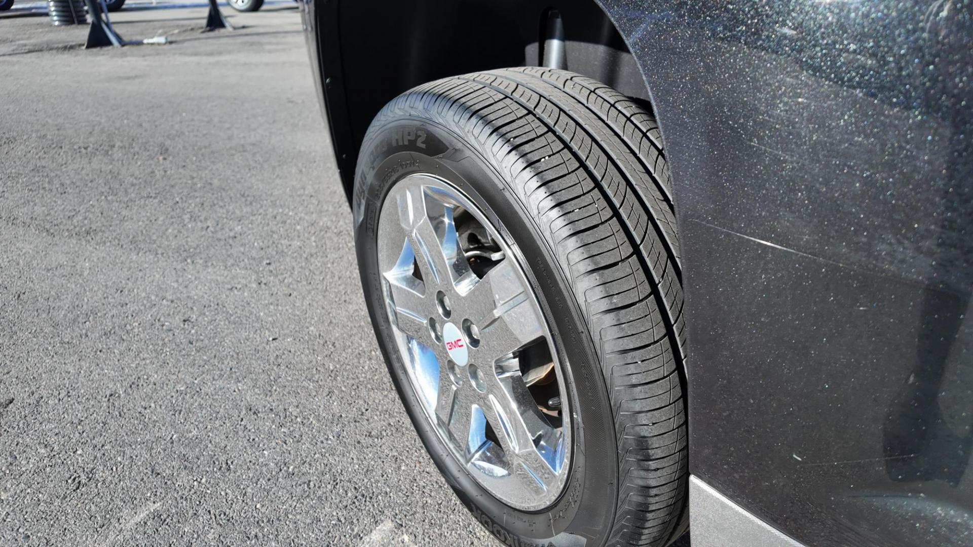 2012 Carbon Black Metallic /Jet Black GMC Terrain SLT2 AWD (2GKFLXE52C6) with an 3.0L V6 DOHC 24V FFV engine, 6-Speed Automatic transmission, located at 4562 State Avenue, Billings, MT, 59101, (406) 896-9833, 45.769516, -108.526772 - Your looking at a 2012 Terrain All Wheel Drive The Terrain is a local trade in. There are no accidents recorded on the history report. The Terrain runs and drives nicely, the interior and exterior are clean. The 18 Inch tires are in good condition It has a 3.0 Liter V6 engine, 6 Speed automatic - Photo#11