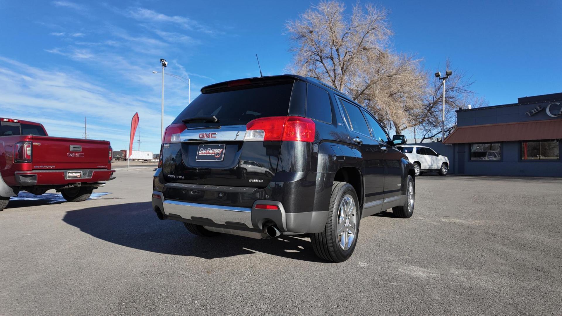 2012 Carbon Black Metallic /Jet Black GMC Terrain SLT2 AWD (2GKFLXE52C6) with an 3.0L V6 DOHC 24V FFV engine, 6-Speed Automatic transmission, located at 4562 State Avenue, Billings, MT, 59101, (406) 896-9833, 45.769516, -108.526772 - Your looking at a 2012 Terrain All Wheel Drive The Terrain is a local trade in. There are no accidents recorded on the history report. The Terrain runs and drives nicely, the interior and exterior are clean. The 18 Inch tires are in good condition It has a 3.0 Liter V6 engine, 6 Speed automatic - Photo#7